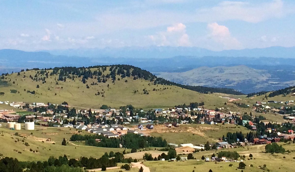 Exploring-Hidden-Paths-In-Cripple-Creek-Colorado exploring-hidden-paths-in-cripple-creek-colorado