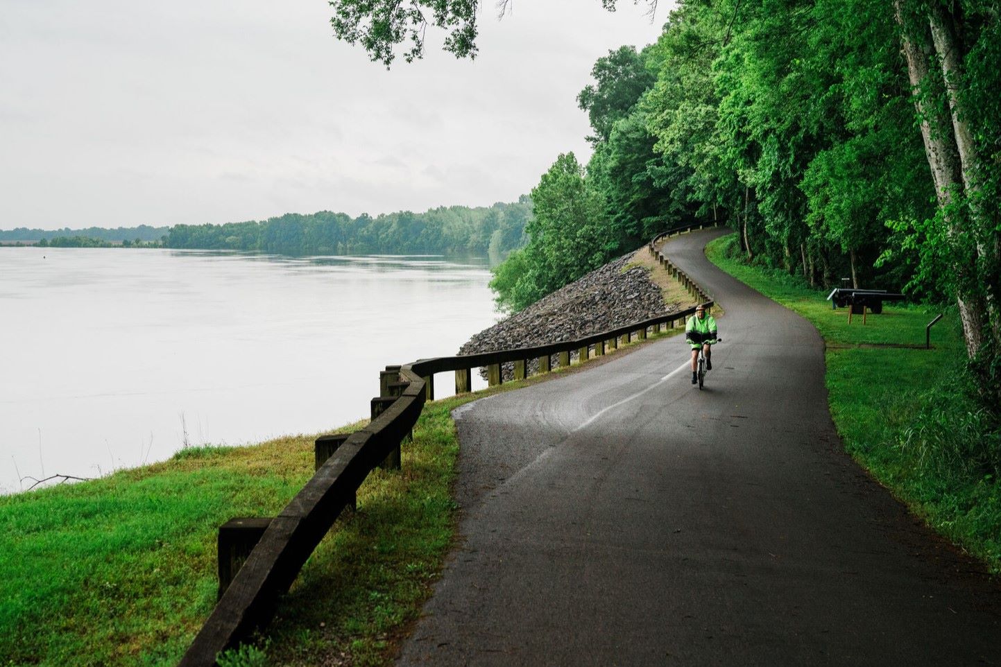 exploring-hidden-trails-in-camden-tennessee