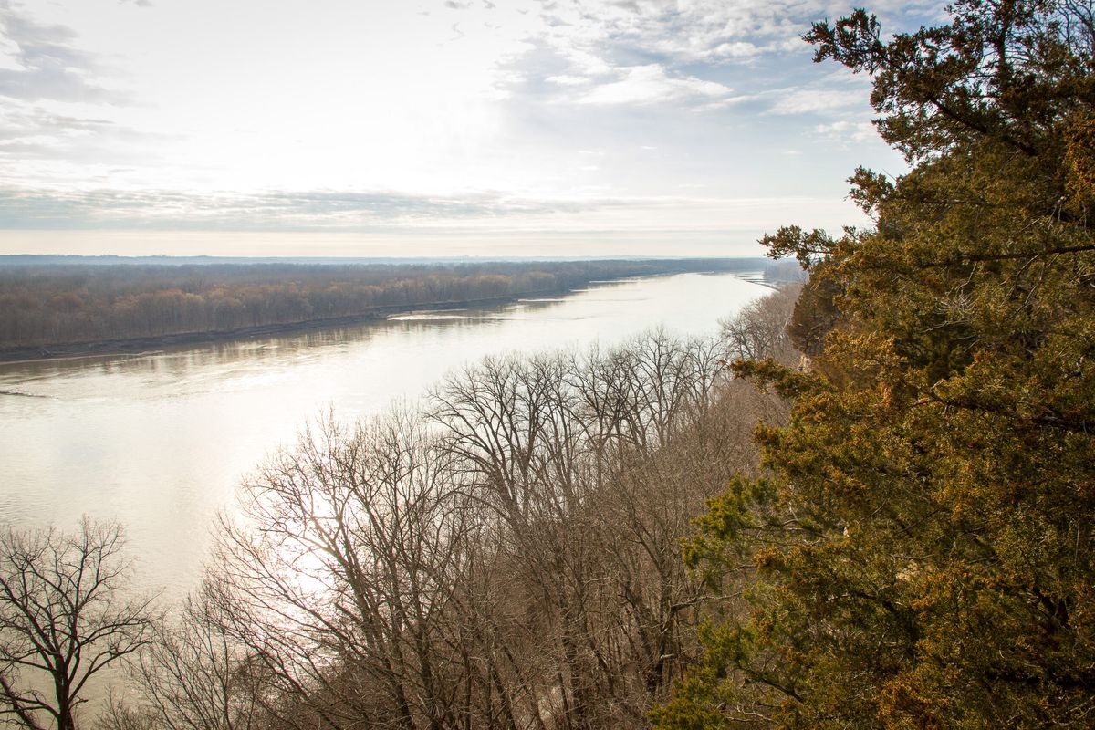 Exploring-River-Paths-In-St-Charles-Missouri exploring-river-paths-in-st-charles-missouri