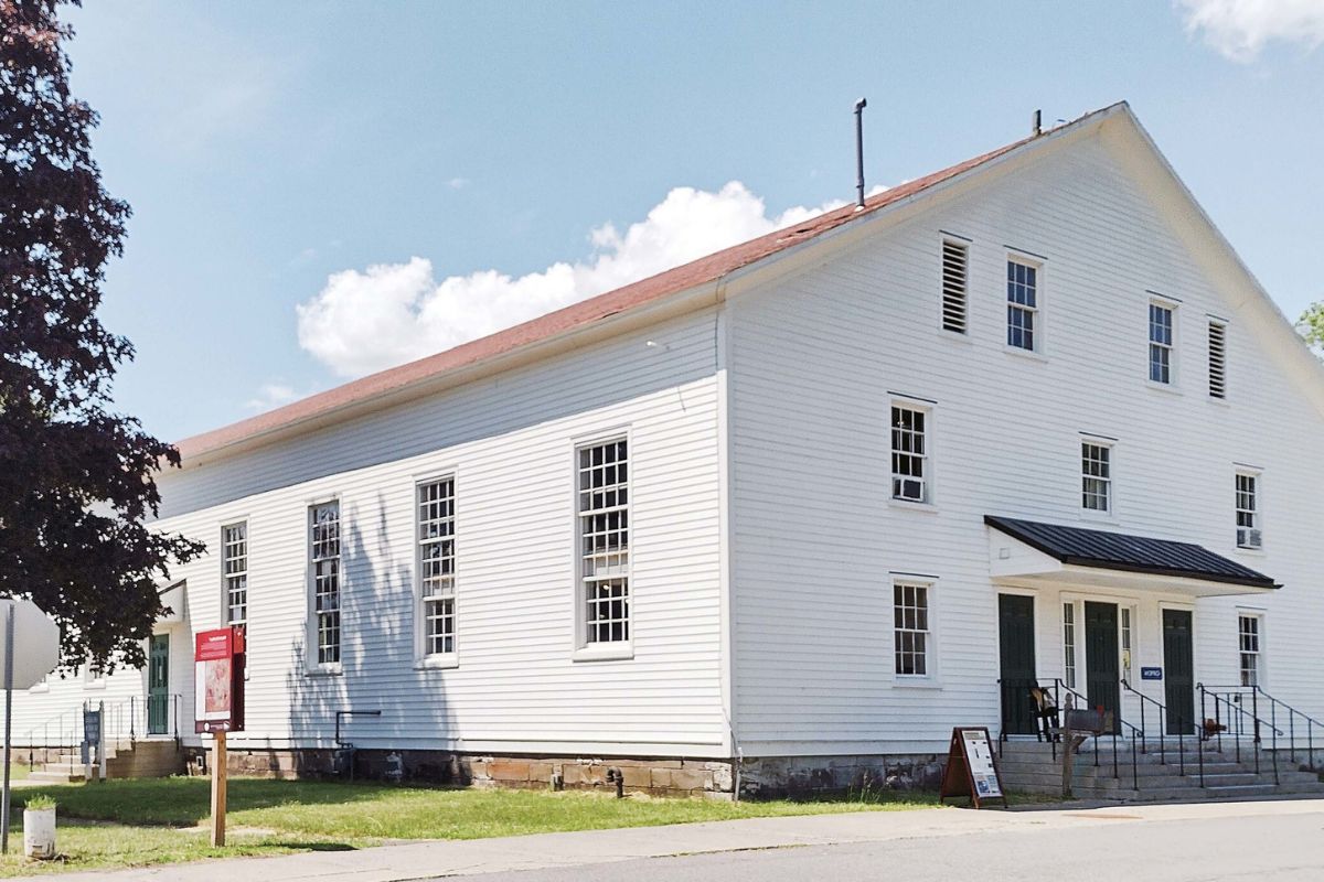 Exploring-The-Hidden-Shaker-Communities-Of-Ohio8217s-Watervliet-TouristSecrets exploring-the-hidden-shaker-communities-of-ohios-watervliet-touristsecrets