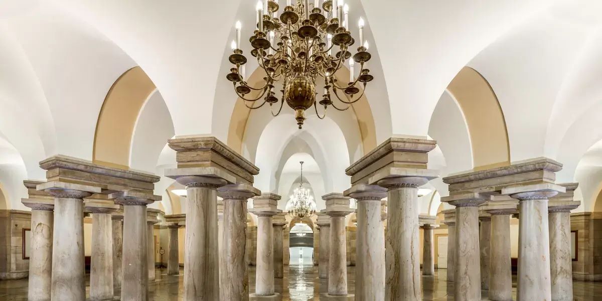 hidden-acoustic-anomalies-in-capitol-buildings-across-america