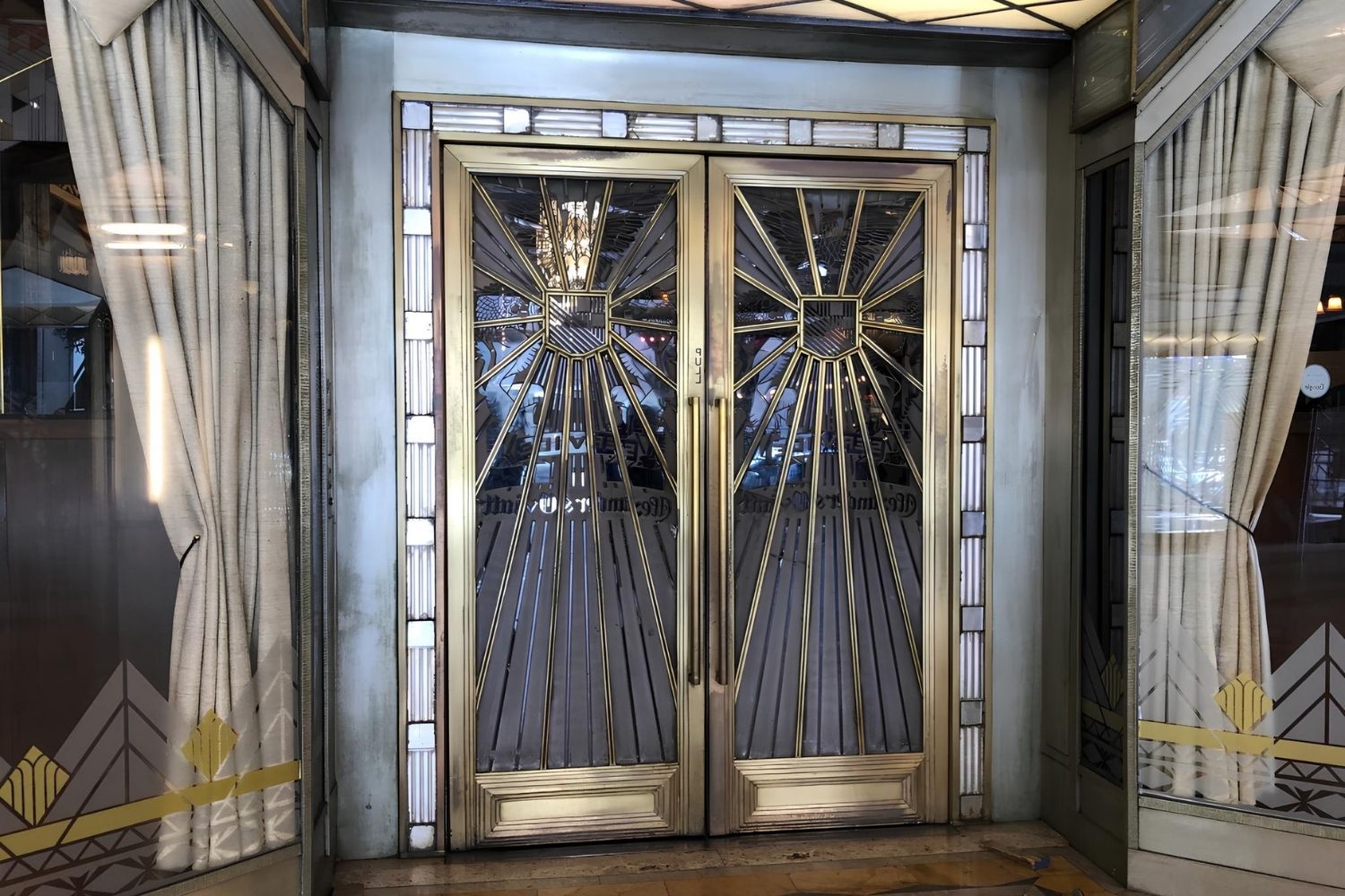 hidden-art-deco-elevators-of-los-angeles-forgotten-time-capsules