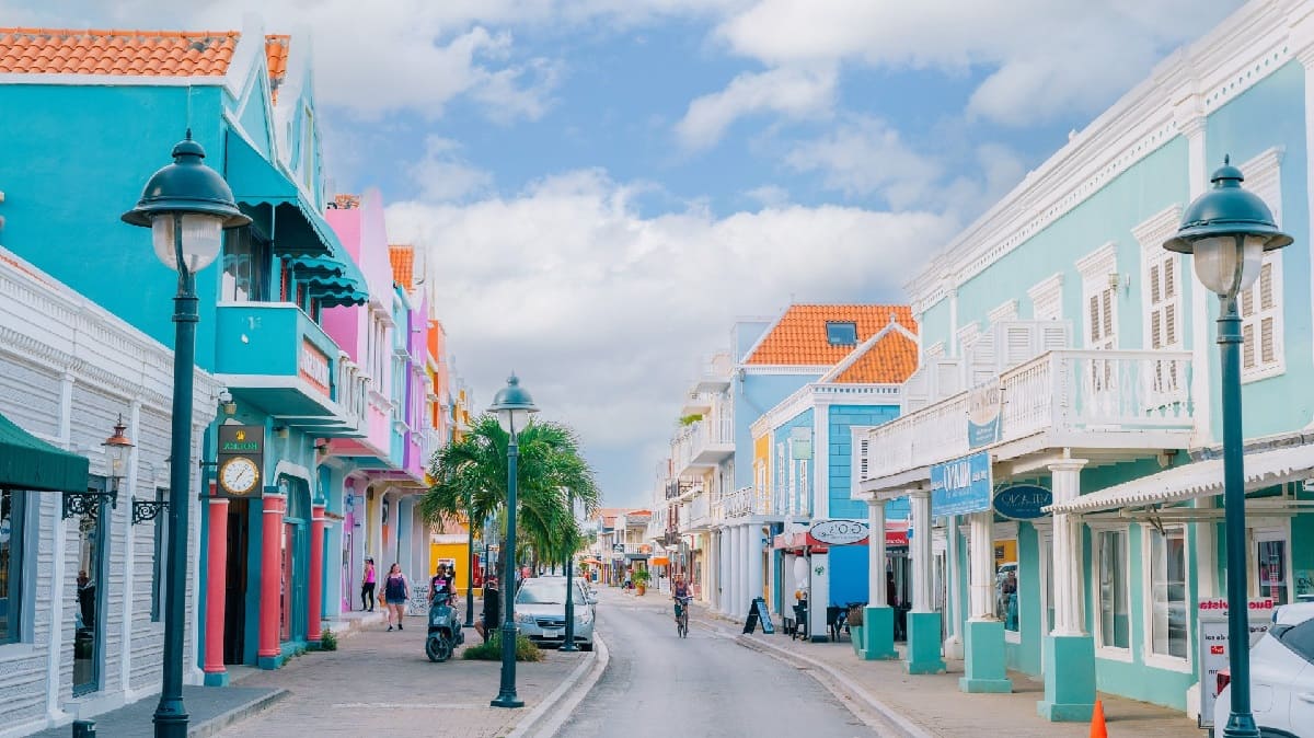 Hidden-Culinary-Capitals-America8217s-Forgotten-Flavor-Towns hidden-culinary-capitals-americas-forgotten-flavor-towns