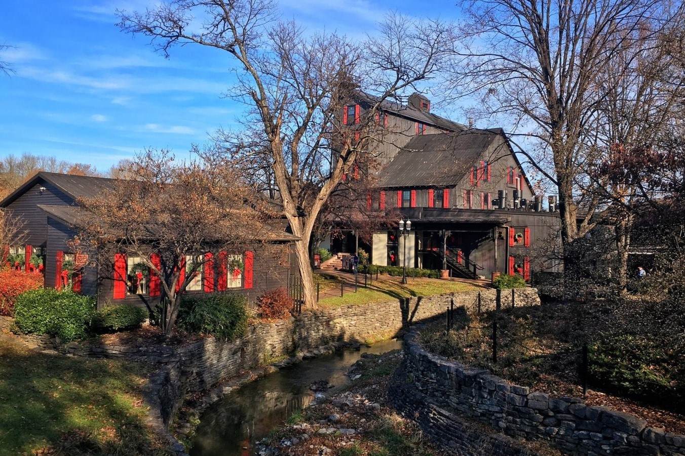 hidden-flavor-trails-of-kentuckys-bourbon-country