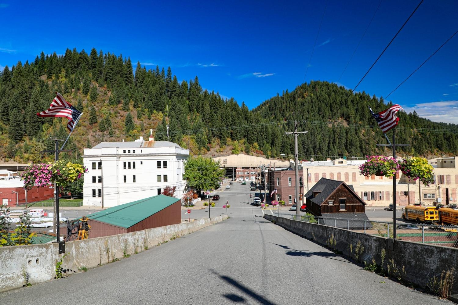 Hidden-Paths-Of-Wallace-Idaho-Mining hidden-paths-of-wallace-idaho-mining