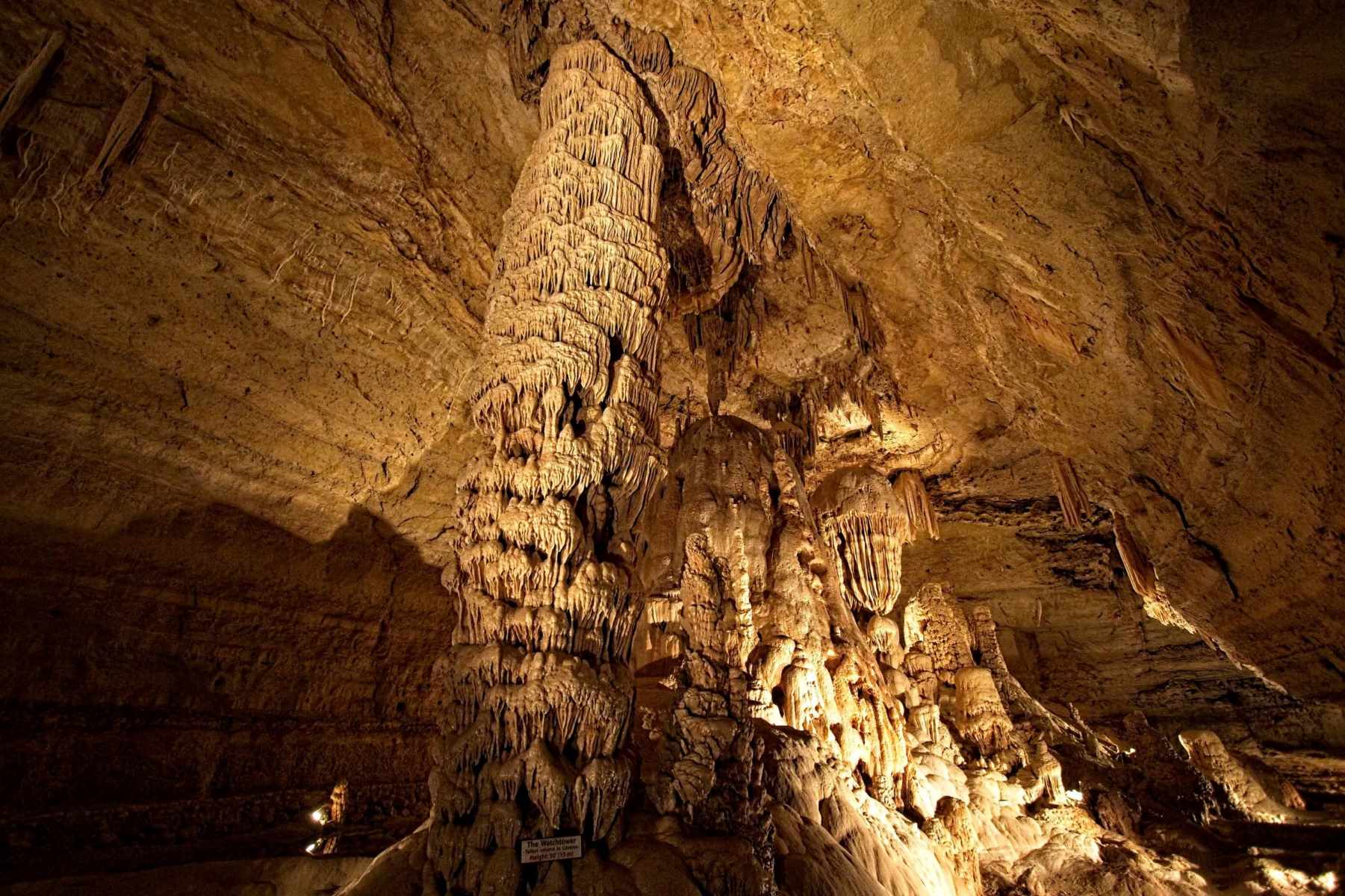 hidden-rivers-beneath-texas-natural-bridge-caverns
