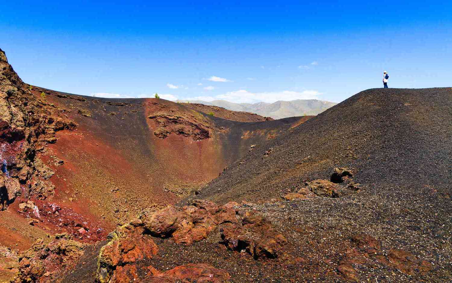 Hidden-Spherulite-Beaches-In-Idaho8217s-Craters-Of-The-Moon hidden-spherulite-beaches-in-idahos-craters-of-the-moon