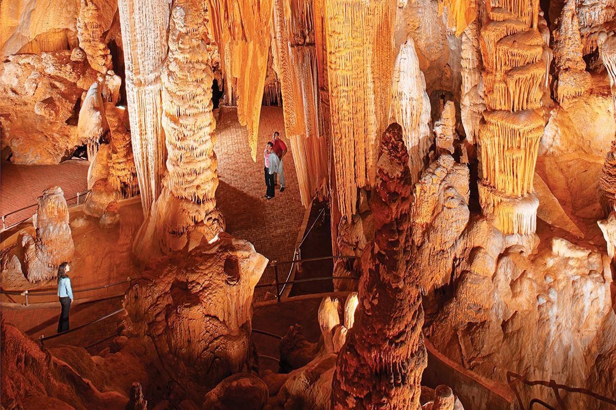 Hidden-Spider-Cave-Networks-In-Virginia8217s-Luray-Caverns hidden-spider-cave-networks-in-virginias-luray-caverns