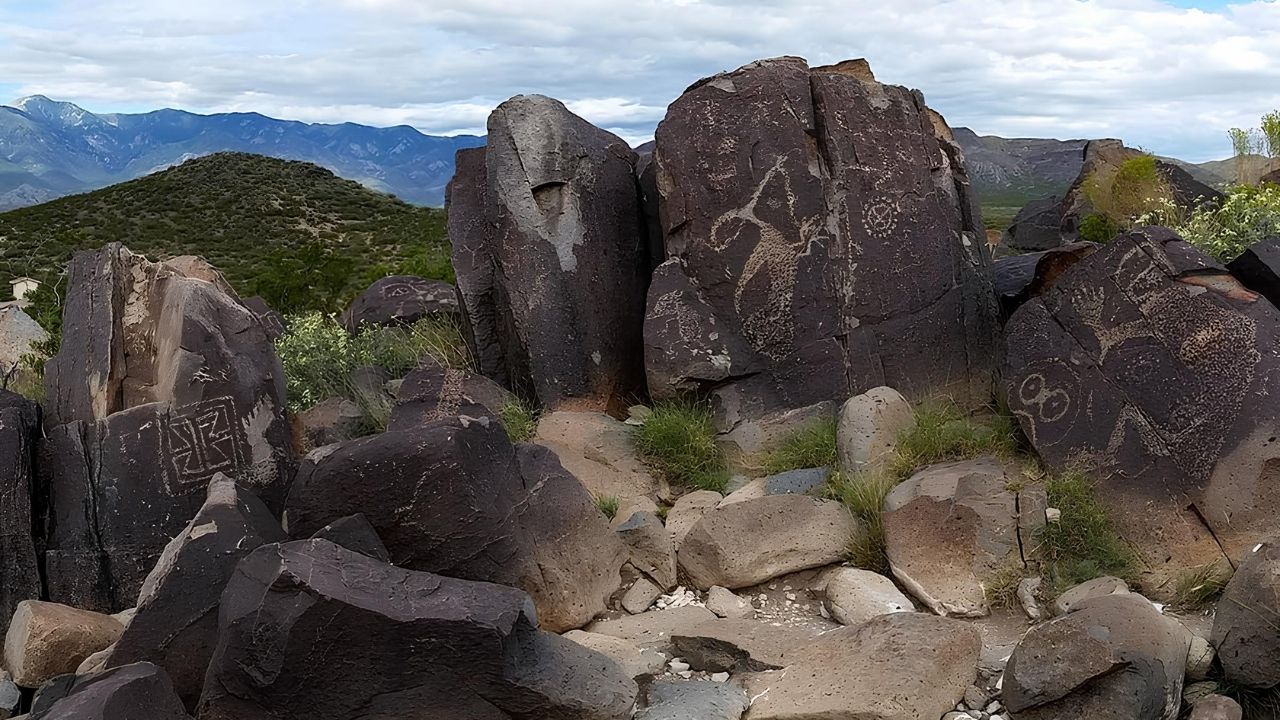 Hidden-Stories-In-Alamogordo8217s-Ancient-Rock-Art hidden-stories-in-alamogordos-ancient-rock-art