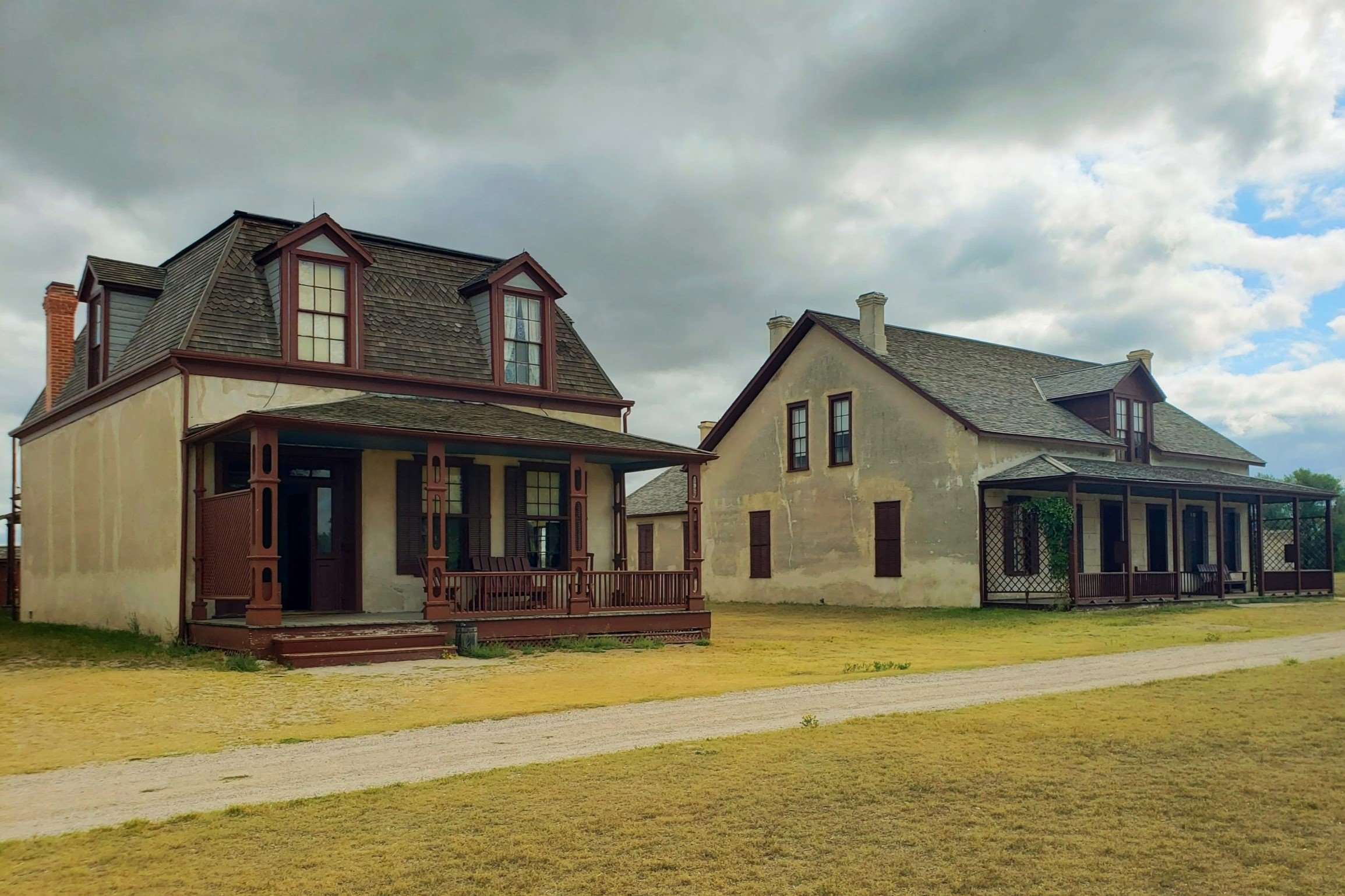 hidden-stories-of-fort-laramies-trading-posts