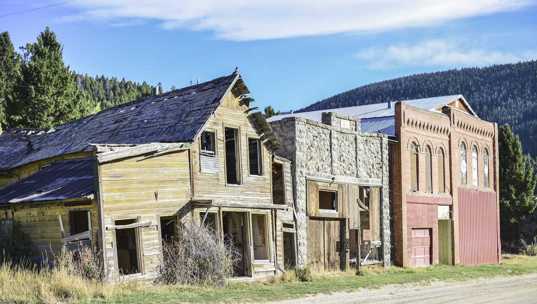 Hidden-Towns-Of-Virginia-City-Montana hidden-towns-of-virginia-city-montana