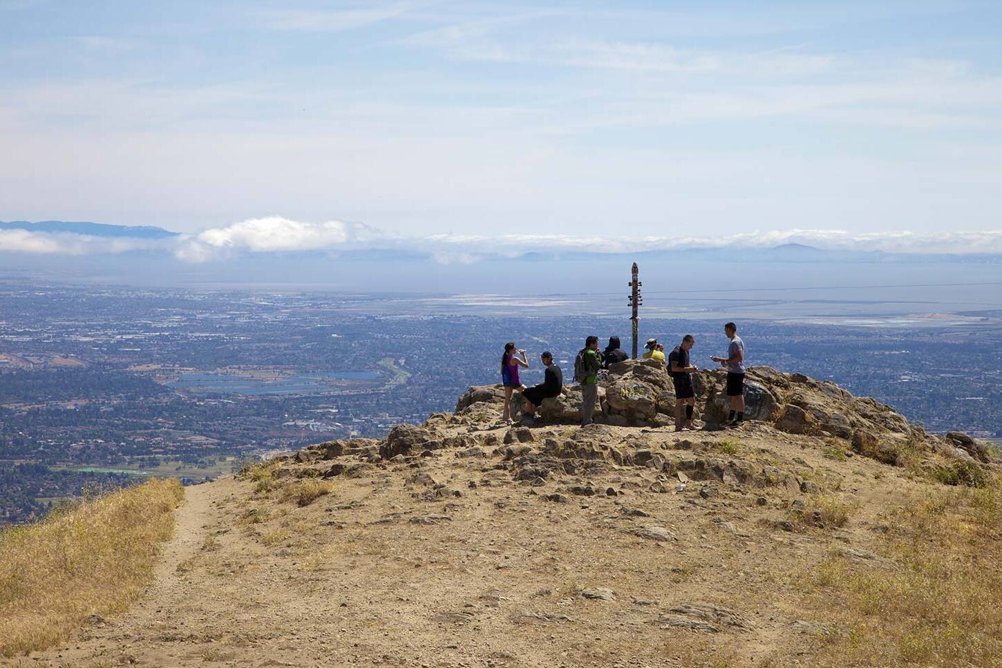 hidden-trails-of-college-hill