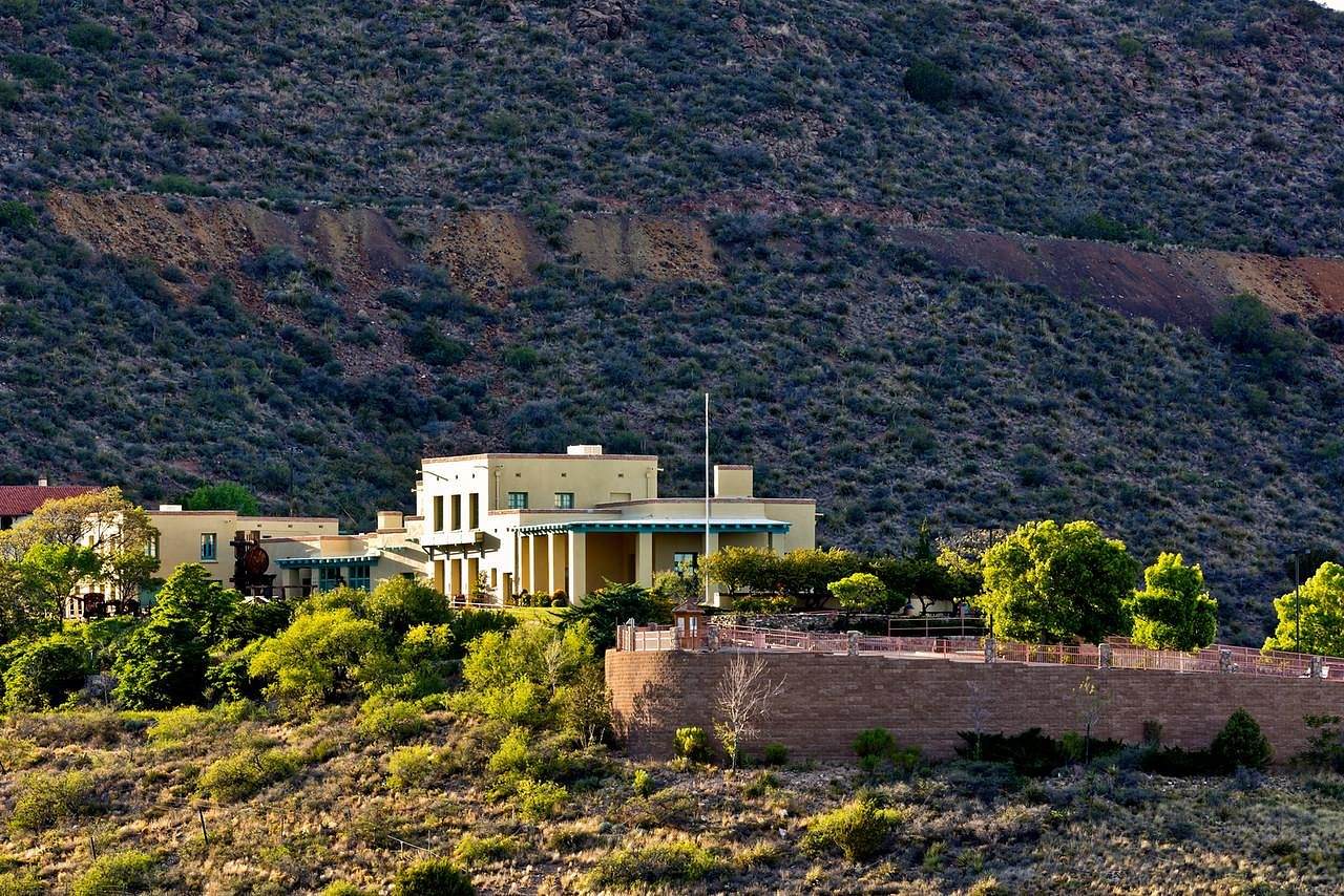 hidden-trails-of-jerome-arizona