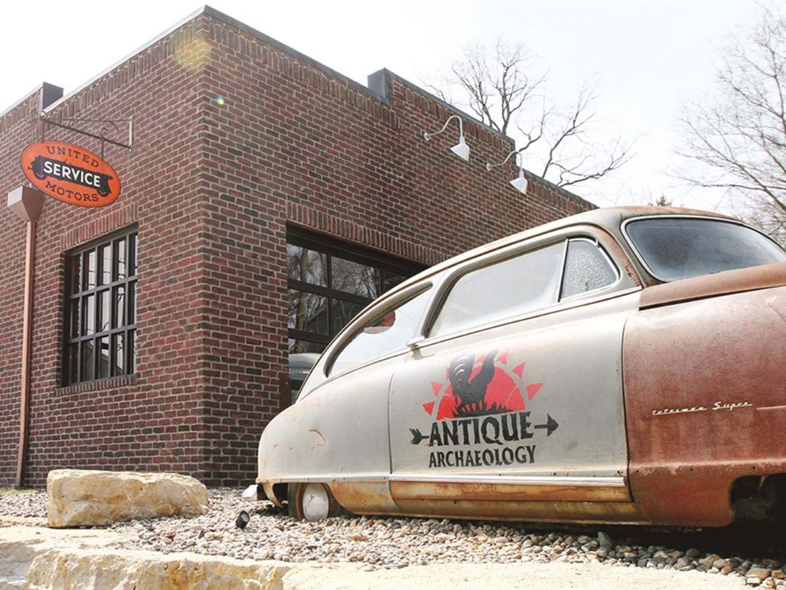 Hidden-Treasures-At-American-Pickers8217-Antique-Archaeology hidden-treasures-at-american-pickers-antique-archaeology