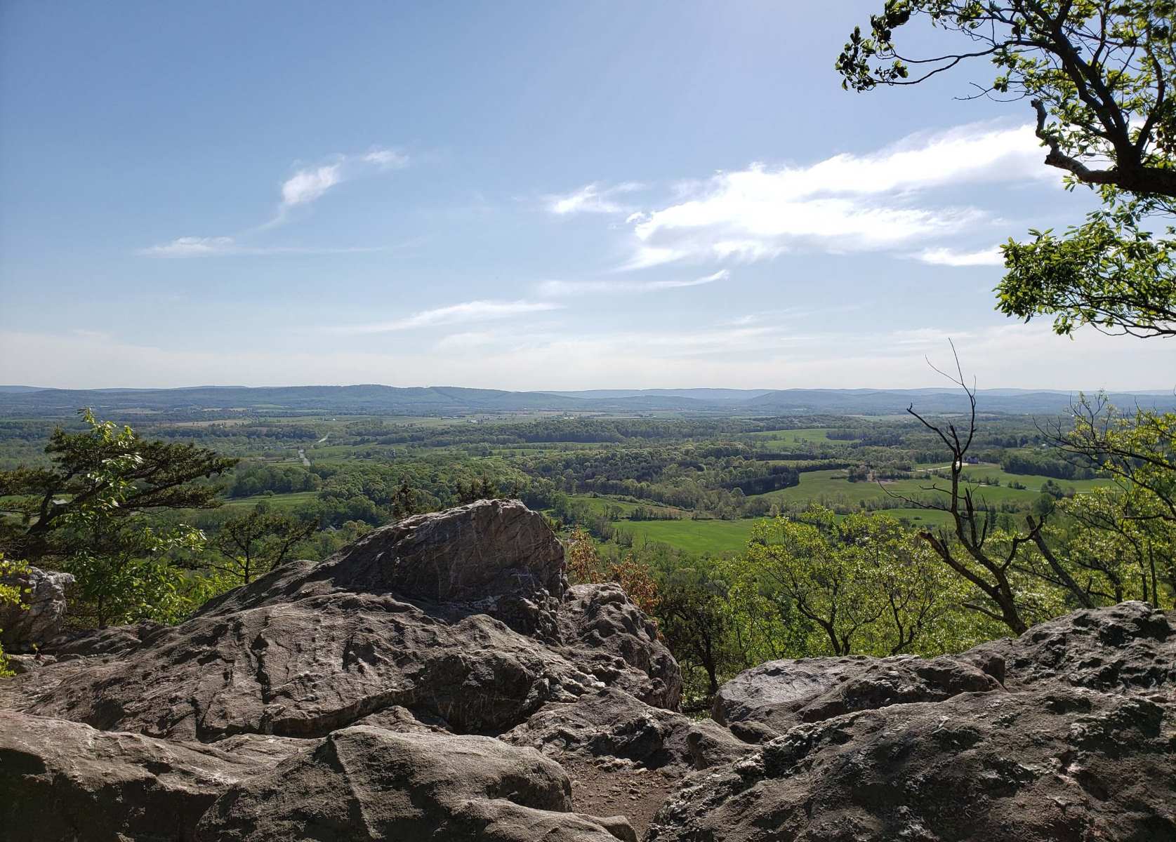 hike-to-breathtaking-views-at-sugarloaf-mountain