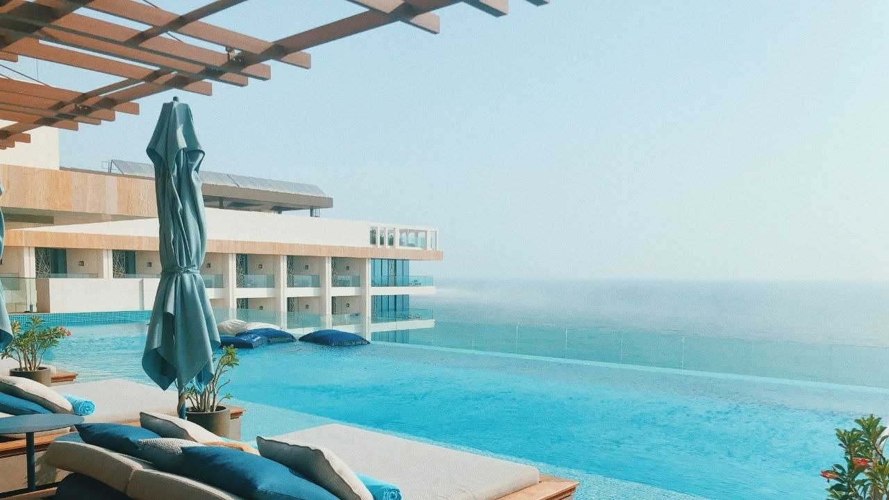 immerse-in-creativity-at-ocean-springs-art-gem