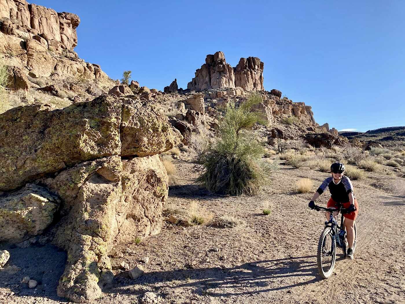 Journey-Through-Kingman-Arizona8217s-Desert-Paths journey-through-kingman-arizonas-desert-paths