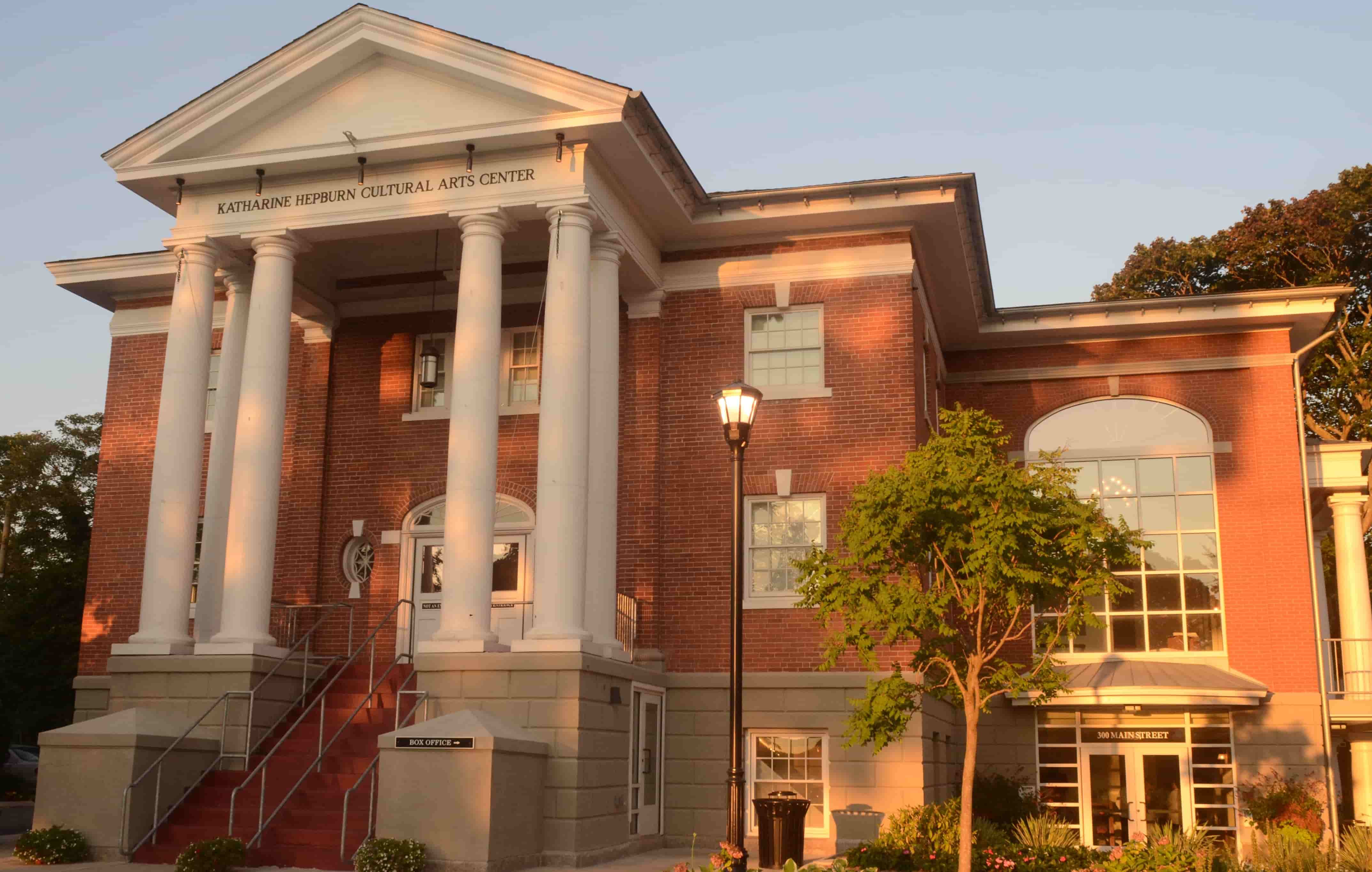 katharine-hepburn-cultural-arts-center-old-saybrook-gem