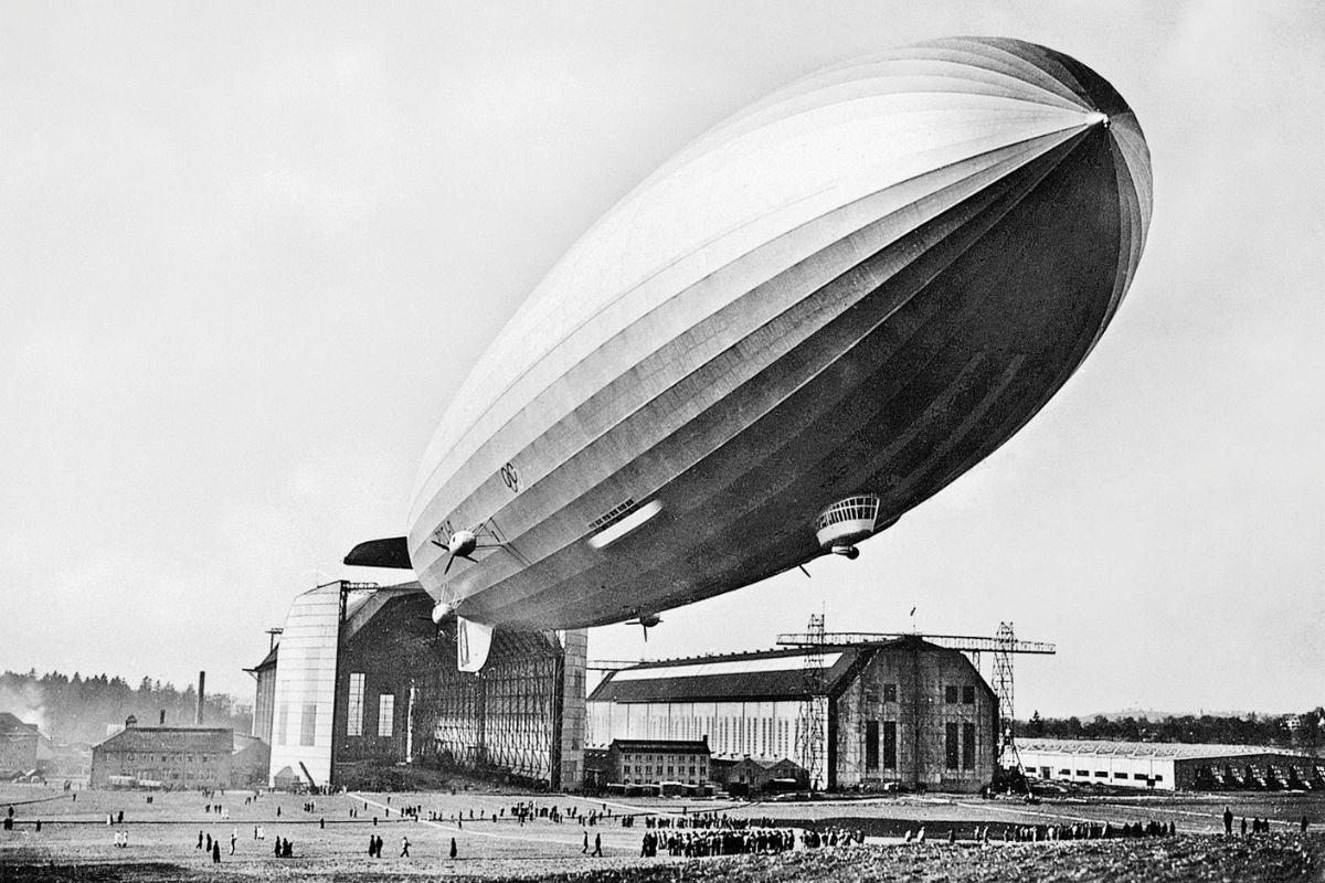 Lost-Art-Deco-Zeppelin-Terminals-Of-Frankfurt-Forgotten-Airship-Stations lost-art-deco-zeppelin-terminals-of-frankfurt-forgotten-airship-stations