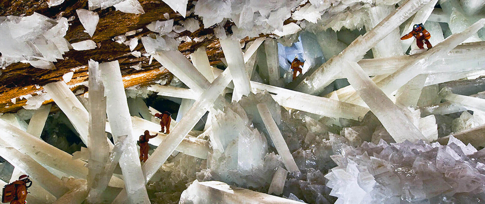 Lost-Cave-City-Of-Naica-Mexico8217s-Hidden-Giant-Crystal-Cavern lost-cave-city-of-naica-mexicos-hidden-giant-crystal-cavern