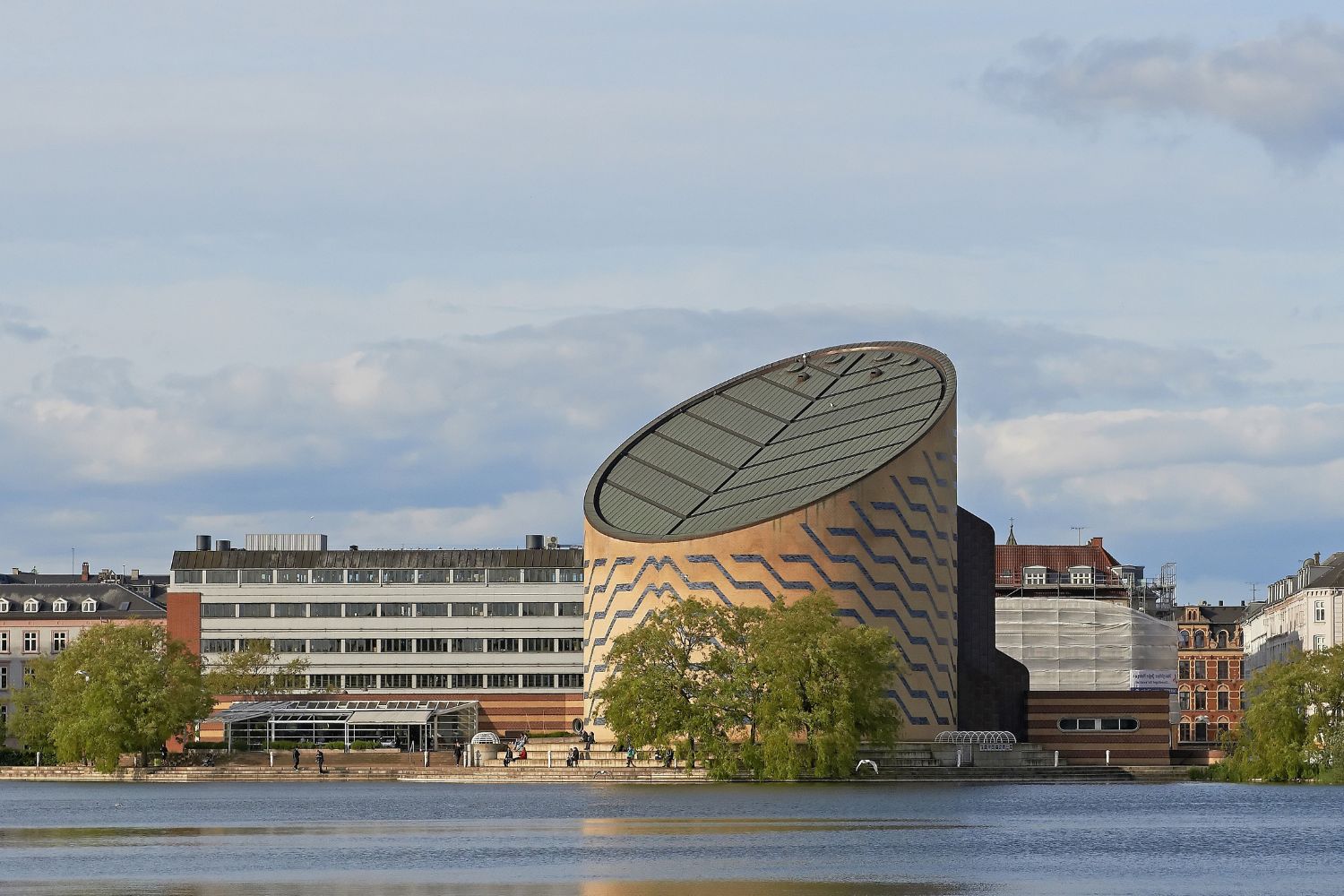 Lost-Mechanical-Planetarium-Workshops-Of-Copenhagen-Forgotten-Celestial-Simulation-Studios lost-mechanical-planetarium-workshops-of-copenhagen-forgotten-celestial-simulation-studios