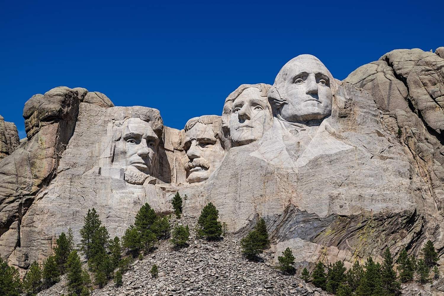 Majestic-Faces-Of-Mount-Rushmore majestic-faces-of-mount-rushmore