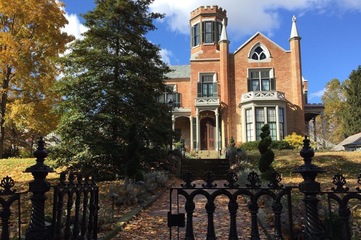 mariettas-secret-gothic-revival-house-museum