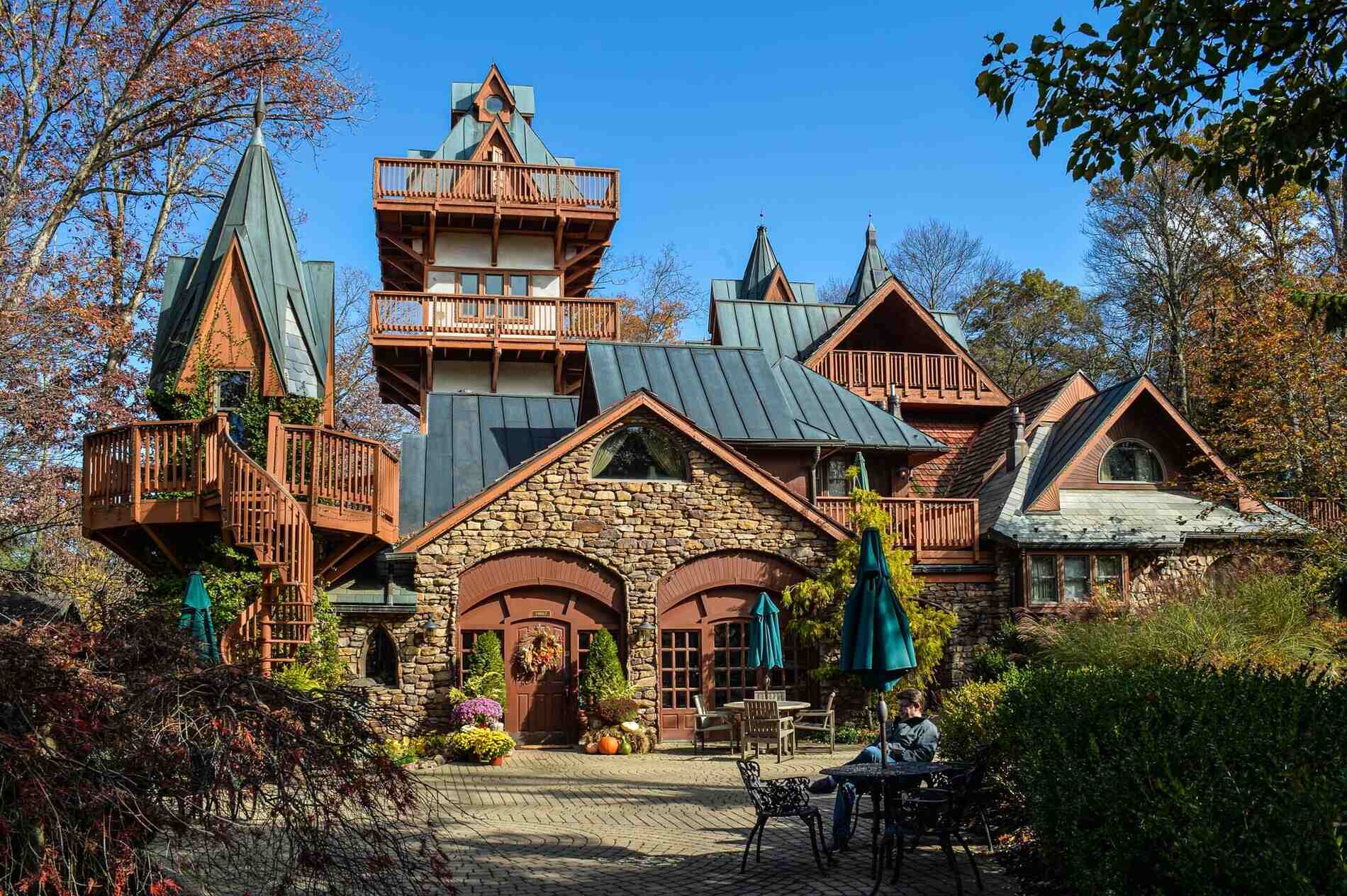 Marietta8217s-Secret-Medieval-Castle-In-Ohio mariettas-secret-medieval-castle-in-ohio