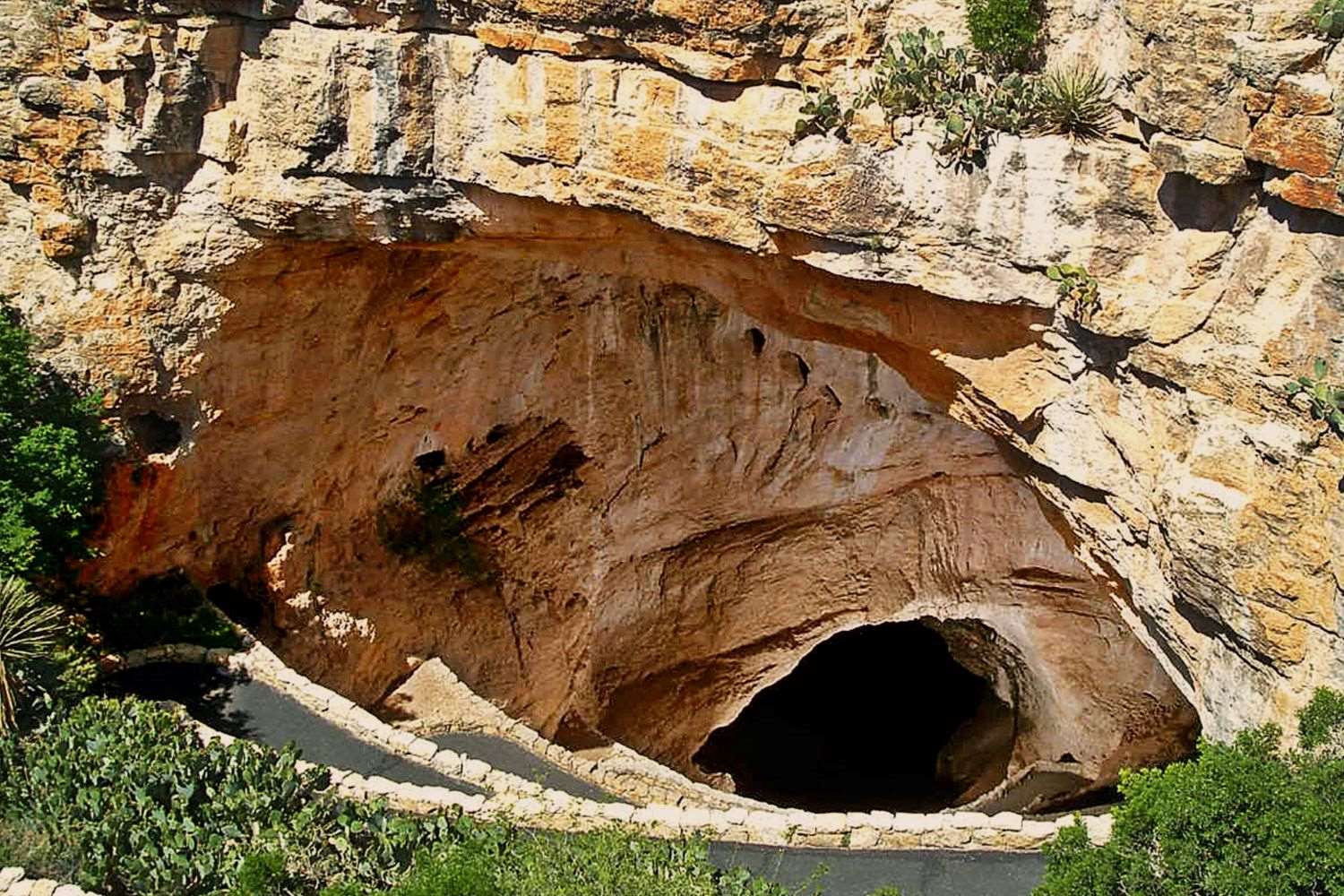 Mysteries-Beneath-Carlsbad-New-Mexico mysteries-beneath-carlsbad-new-mexico