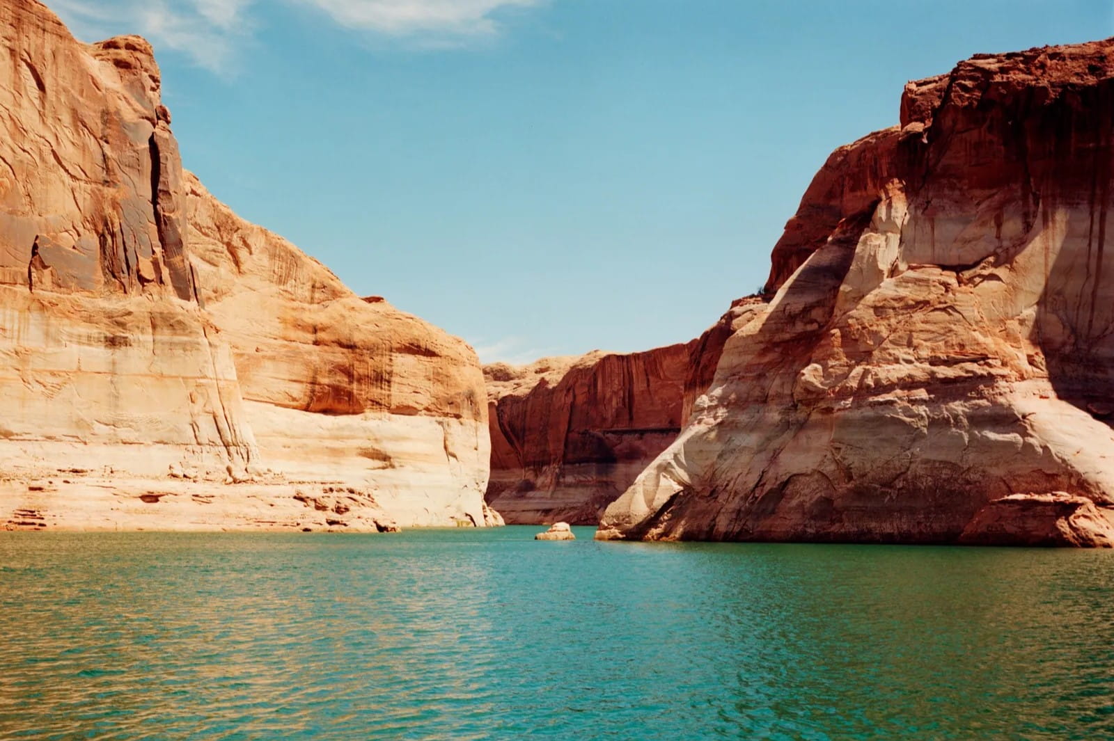 mysteries-beneath-lake-powell-arizona