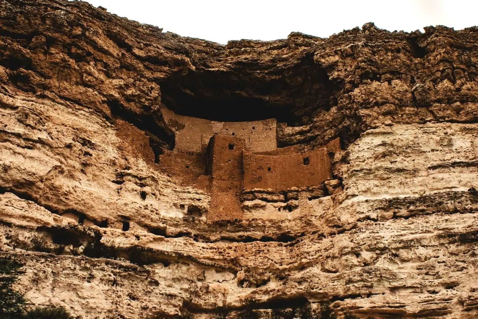 mysteries-of-montezumas-ancient-stones