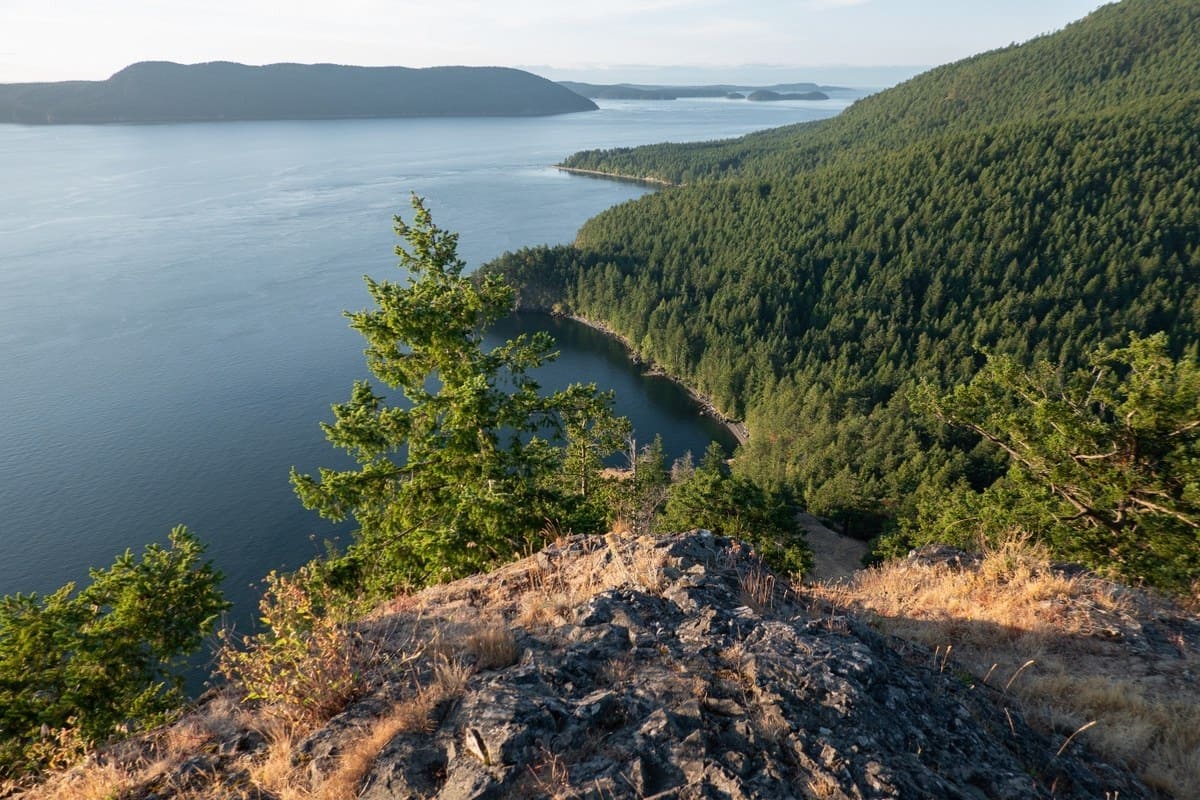 Mysteries-Of-The-Echoing-Eagle-Cliffs mysteries-of-the-echoing-eagle-cliffs