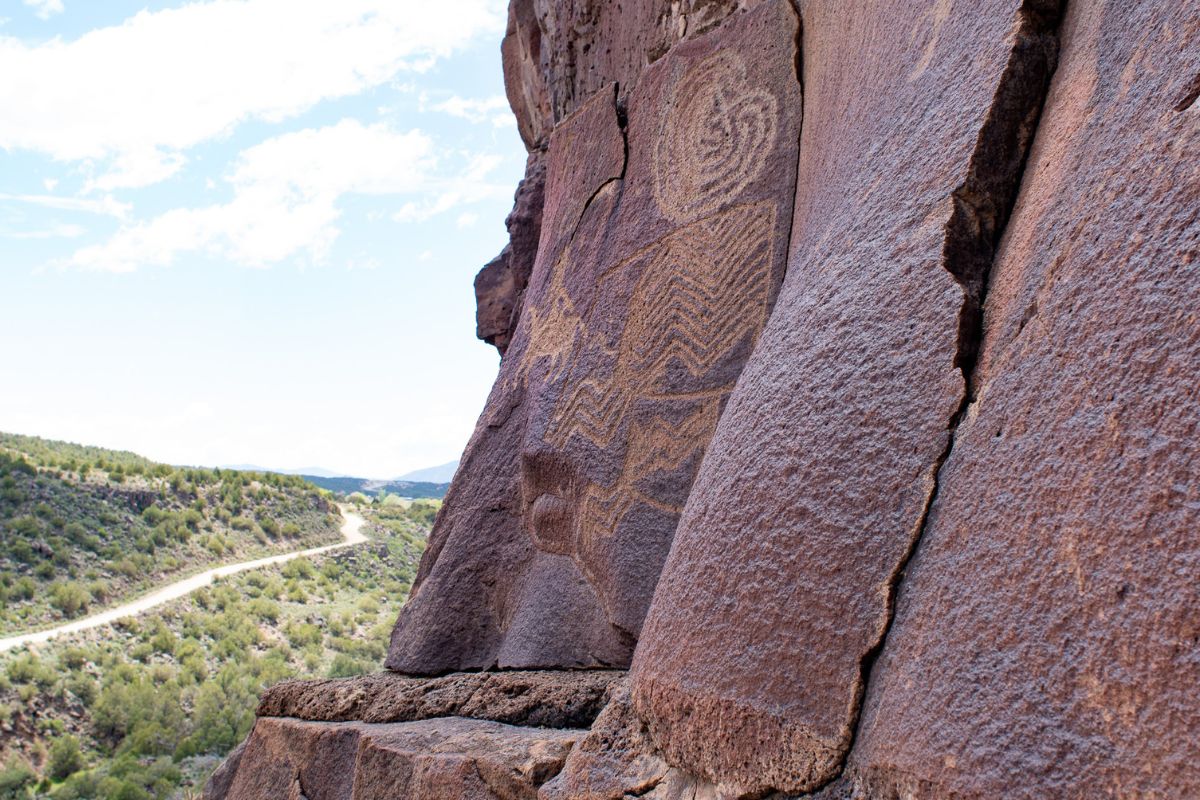 Mysteries-Of-The-Southwest8217s-Sandstone-Labyrinths mysteries-of-the-southwests-sandstone-labyrinths