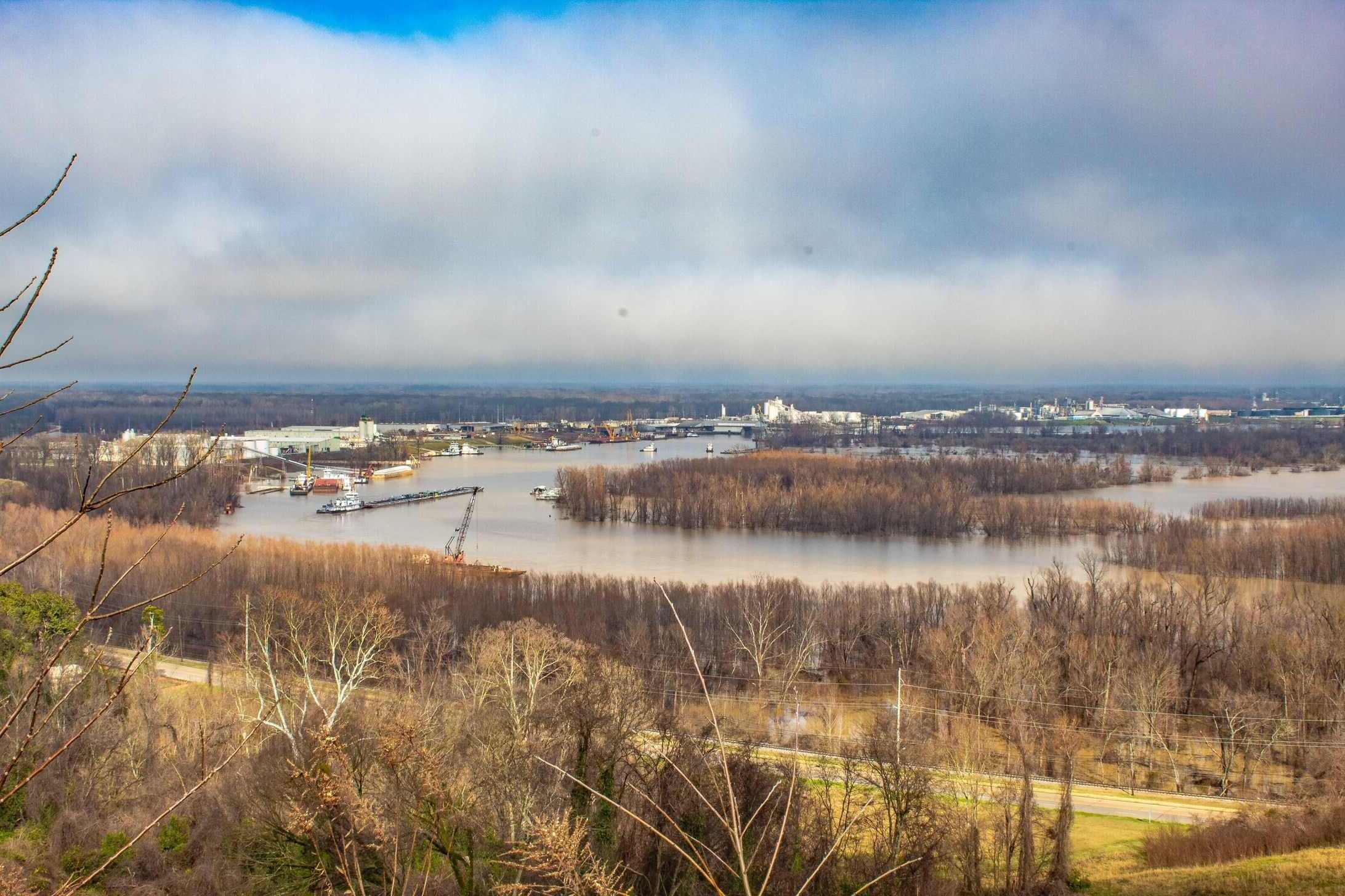 mysteries-of-vicksburgs-river-legends