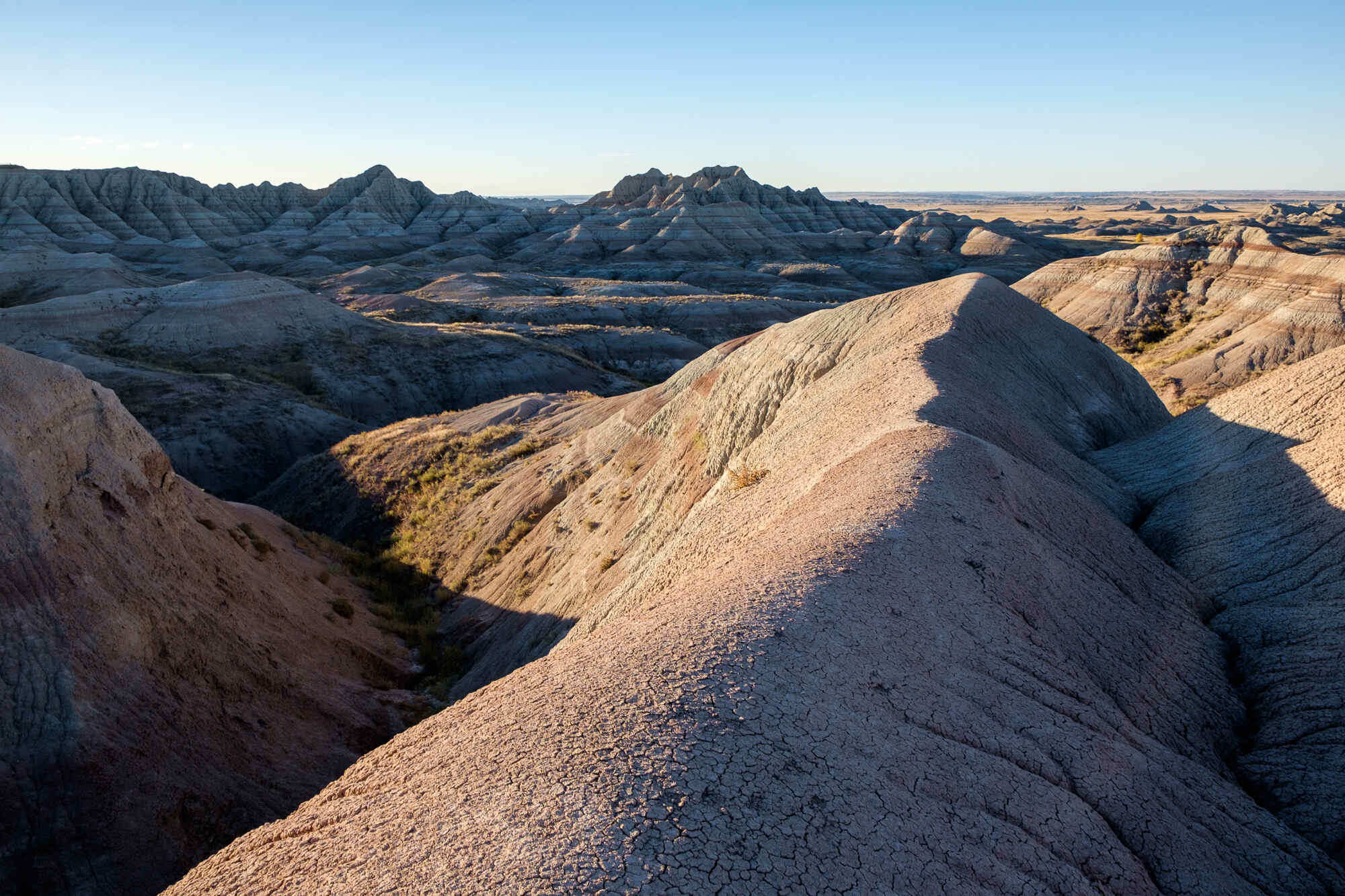 Mysteries-Of-Whispering-Willow-Canyons-In-South-Dakota8217s-Badlands mysteries-of-whispering-willow-canyons-in-south-dakotas-badlands