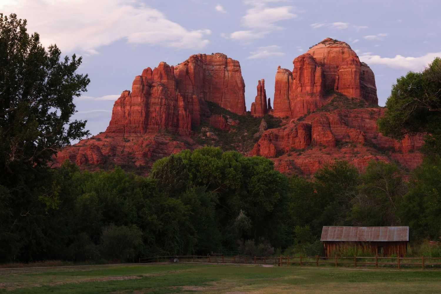 mysterious-canyons-of-the-arizona-red-rocks
