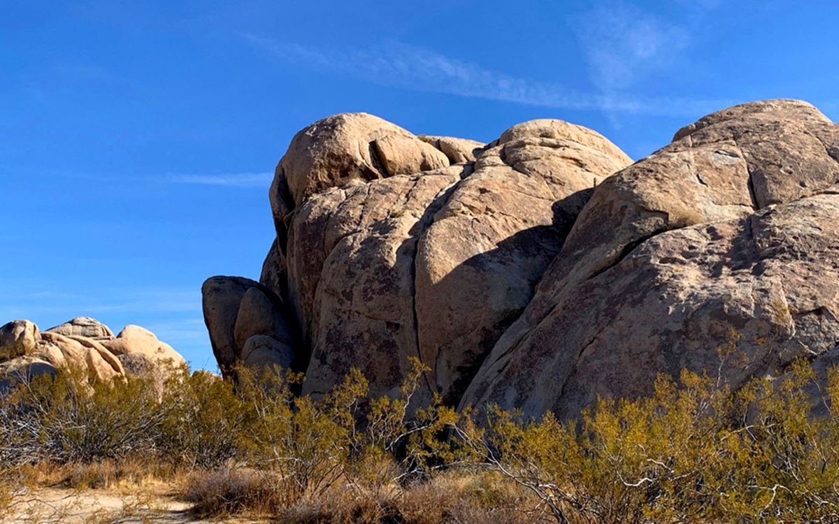 Mystery-Of-Spherical-Granite-Boulders-In-Joshua-Tree mystery-of-spherical-granite-boulders-in-joshua-tree