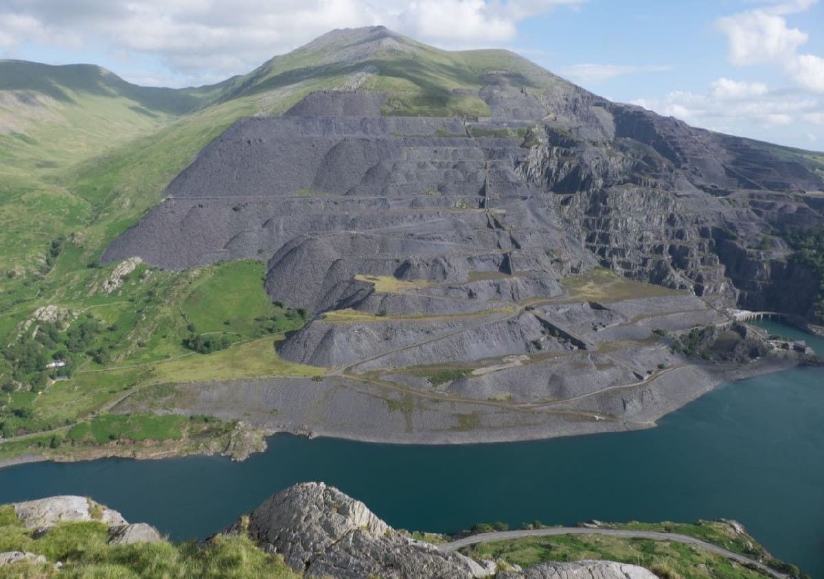 Mystery-Of-The-Singing-Slate-Quarries-In-The-Green-Mountains mystery-of-the-singing-slate-quarries-in-the-green-mountains