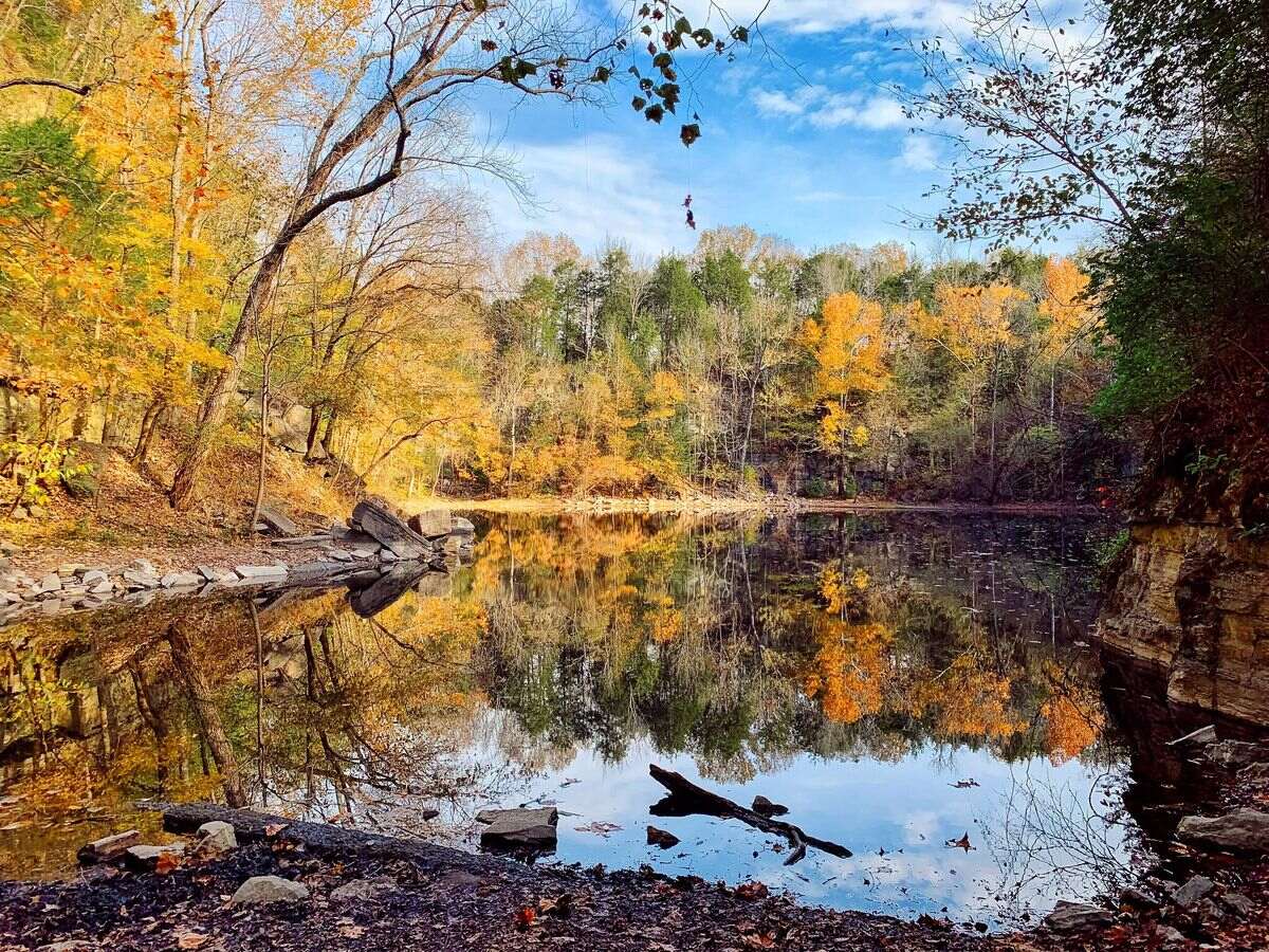 nashvilles-secret-river-pathway