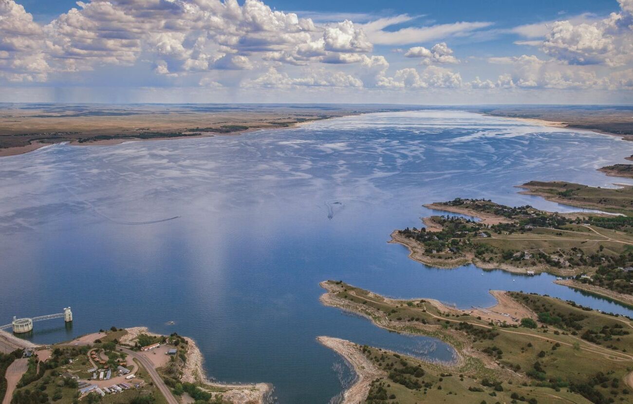 Nebraska8217s-Secret-White-Sand-Beaches-At-Lake-McConaughy nebraskas-secret-white-sand-beaches-at-lake-mcconaughy