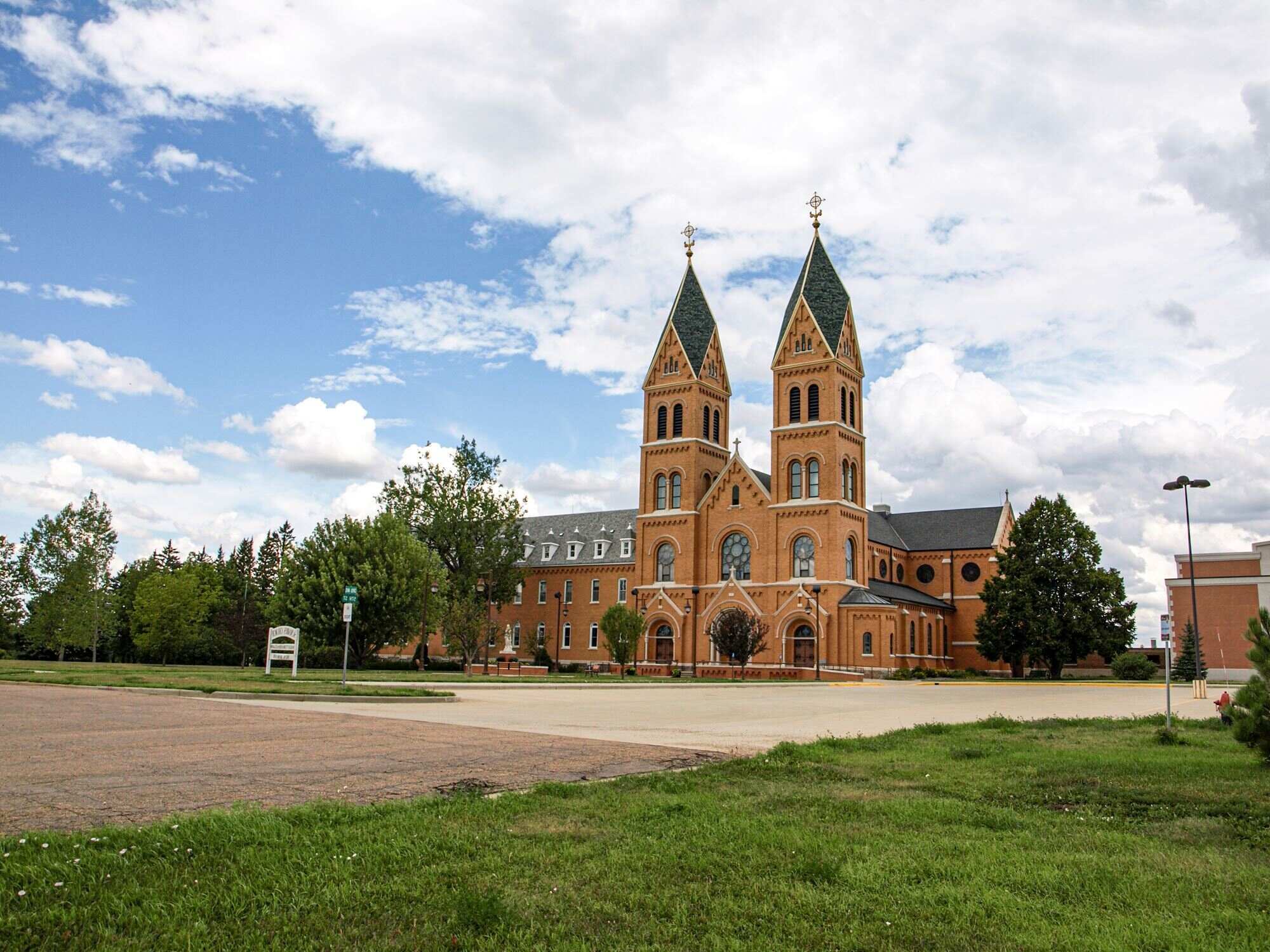 North-Dakota8217s-Secretive-Assumption-Abbey-Monastery north-dakotas-secretive-assumption-abbey-monastery