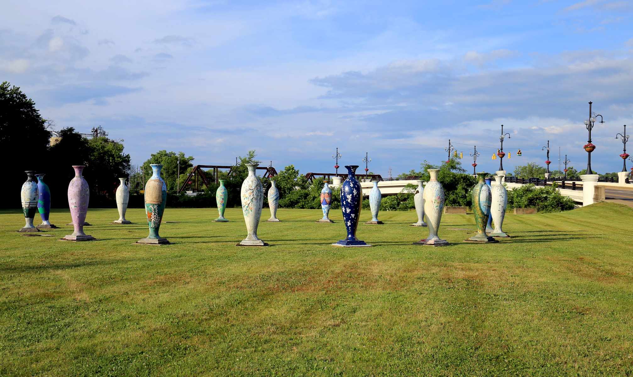 Ohio8217s-Mysterious-Vasehenge-Roadside-Attraction ohios-mysterious-vasehenge-roadside-attraction