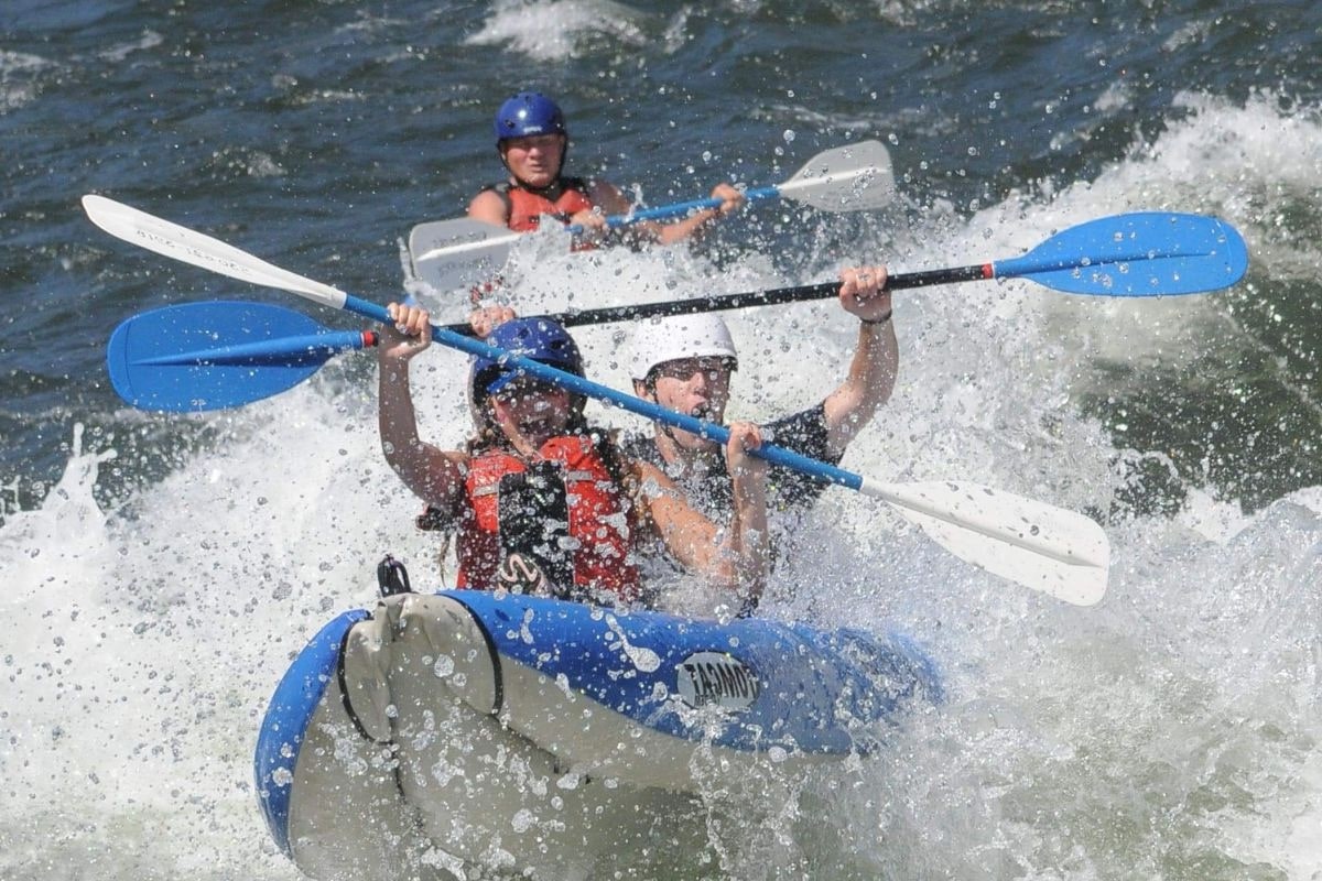 paddle-through-paradise-with-yaki-yak-kayak