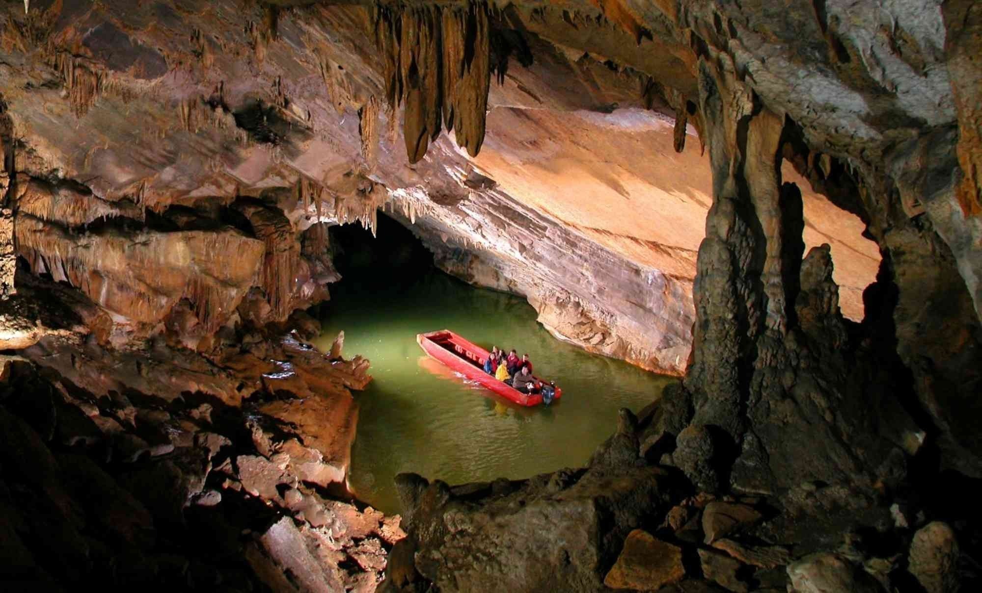 penns-cave-wildlife-park-an-adventure-awaits