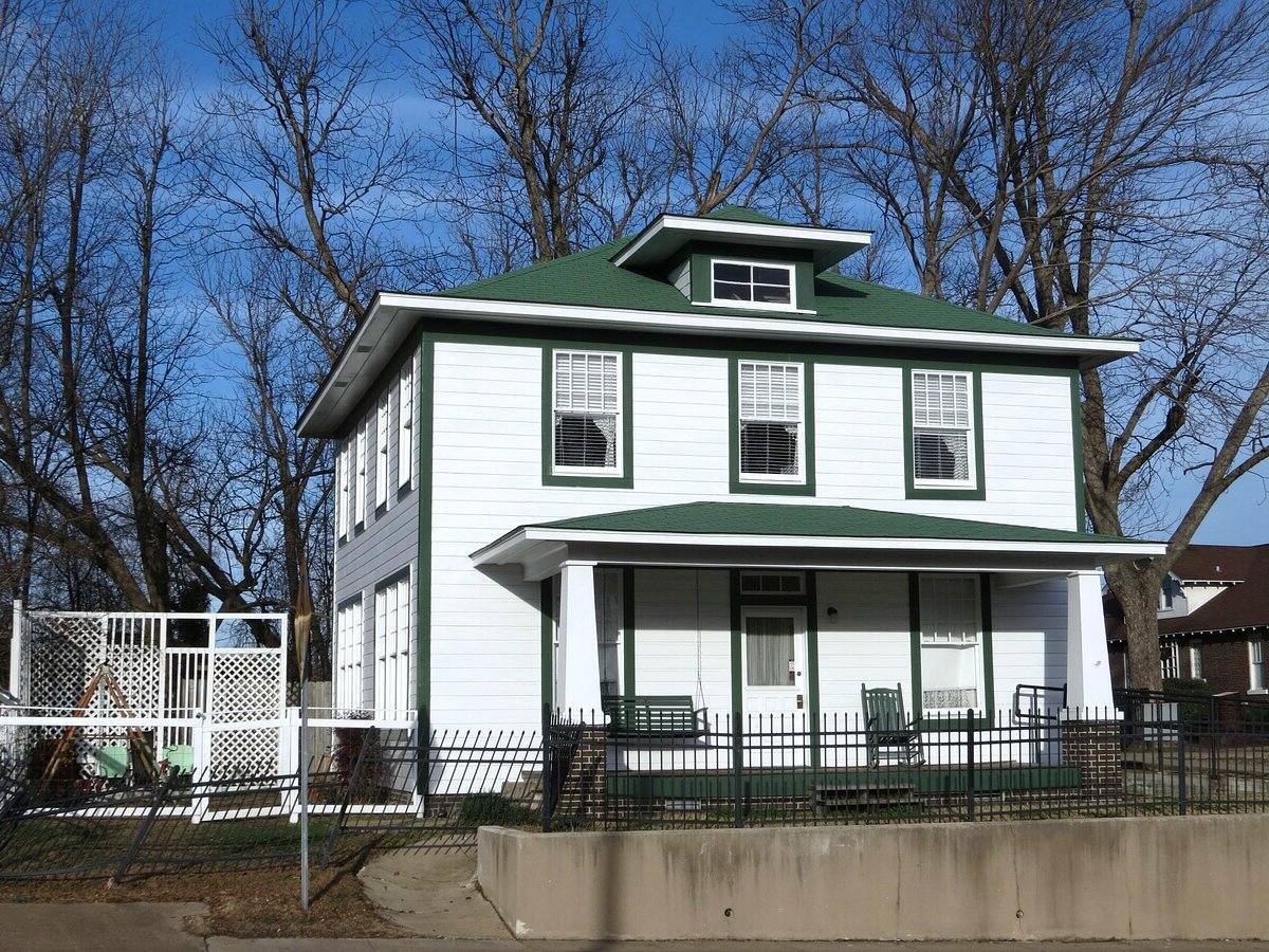 presidential-legacy-at-william-j-clinton-birthplace