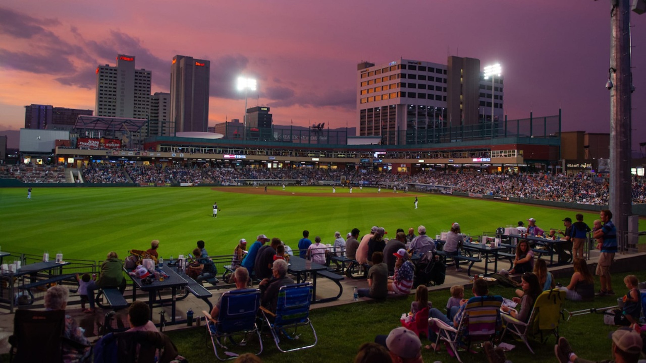 reno-aces-ballpark-unforgettable-minor-league-fun