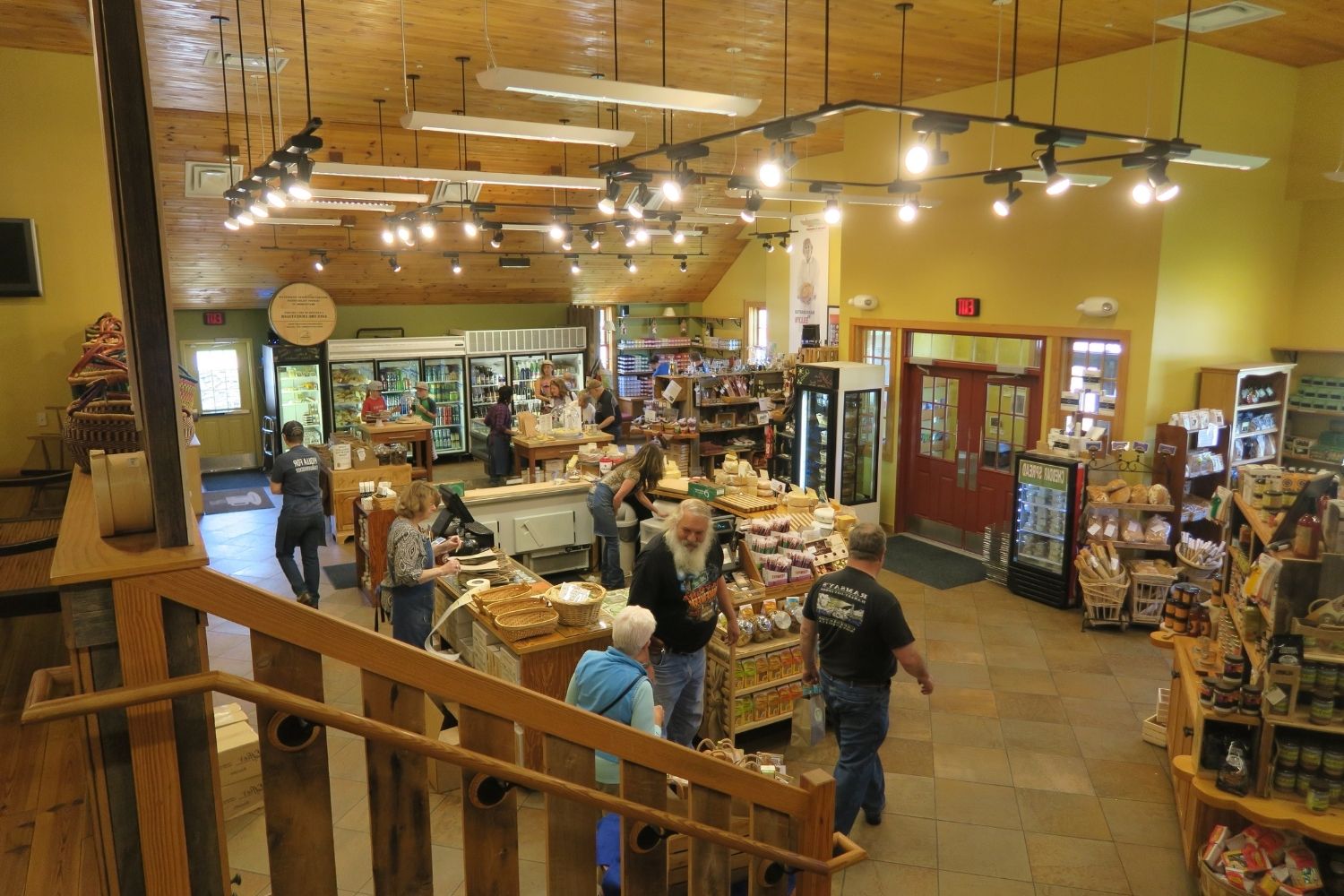 savor-the-rich-flavors-of-grafton-village-aged-cheddars