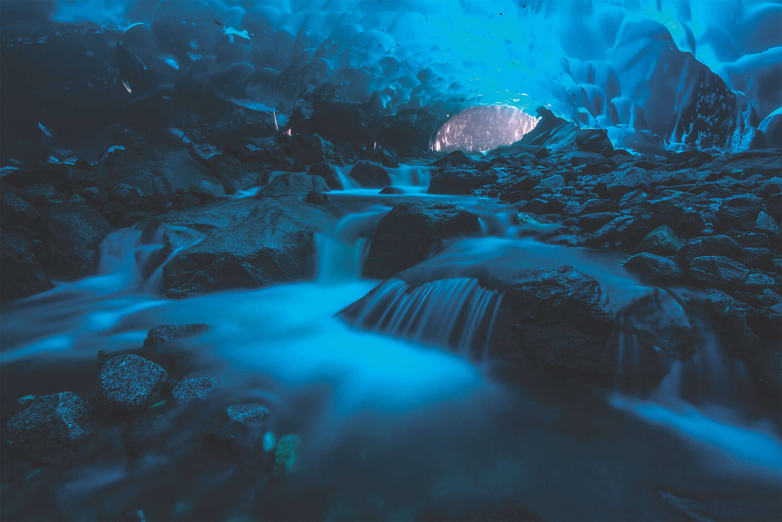 Secret-Blue-Tunnels-Of-Mendenhall-Ice-Caves secret-blue-tunnels-of-mendenhall-ice-caves