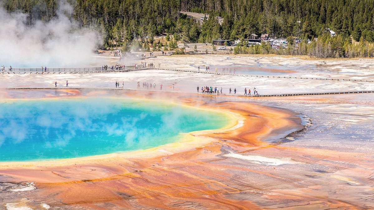 Secret-Hot-Springs-Of-Yellowstone-Hidden-Thermal-Pools-Off-The-Path secret-hot-springs-of-yellowstone-hidden-thermal-pools-off-the-path