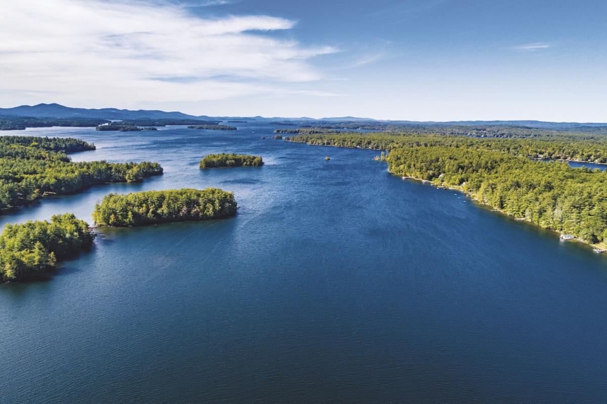secret-lakes-near-lake-winnipesaukee-new-hampshire